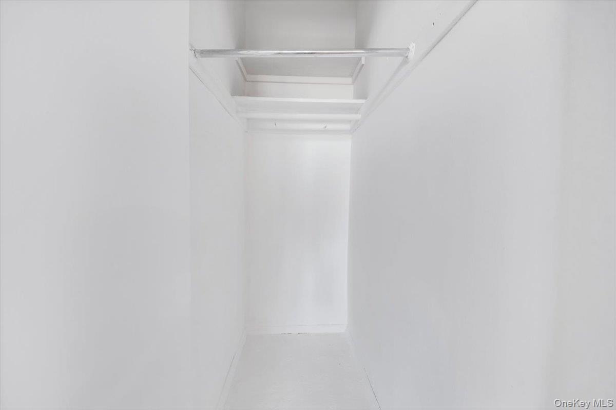 99 Metropolitan Oval # 8F, Bronx, NY 10462