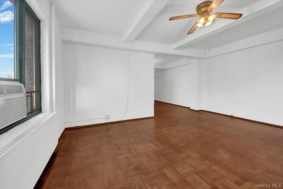 99 Metropolitan Oval # 8F, Bronx, NY 10462