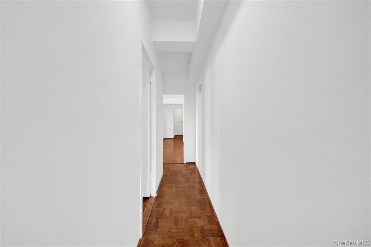 99 Metropolitan Oval # 8F, Bronx, NY 10462