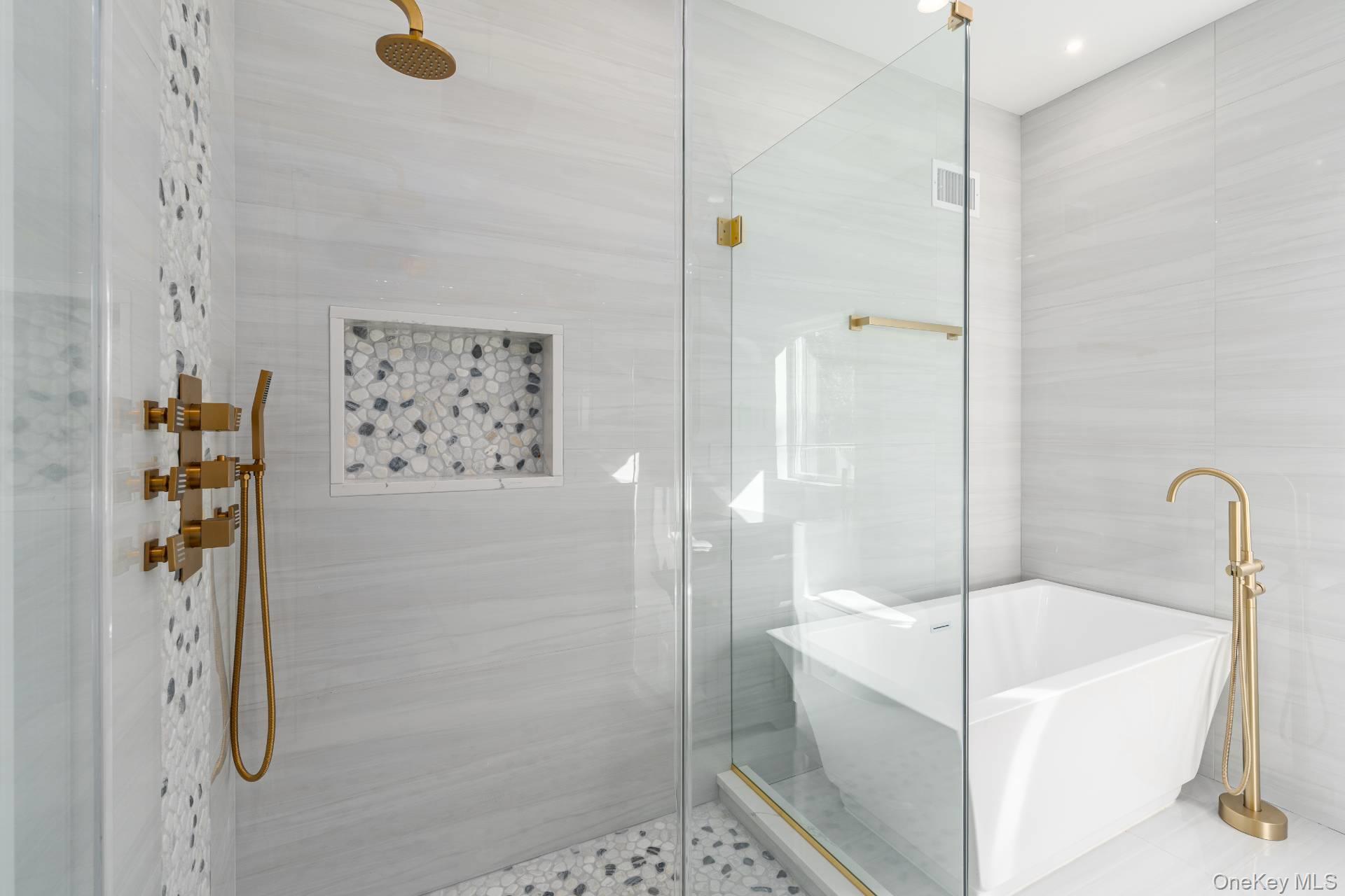 295 Grange Road, Southold, NY 11971