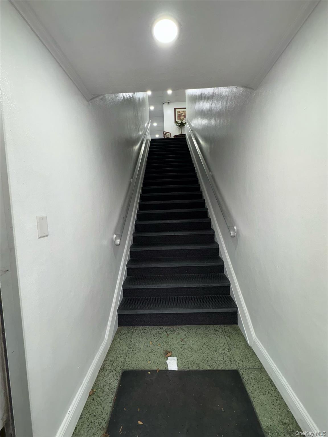 475 W Merrick Road, Valley Stream, NY 11580