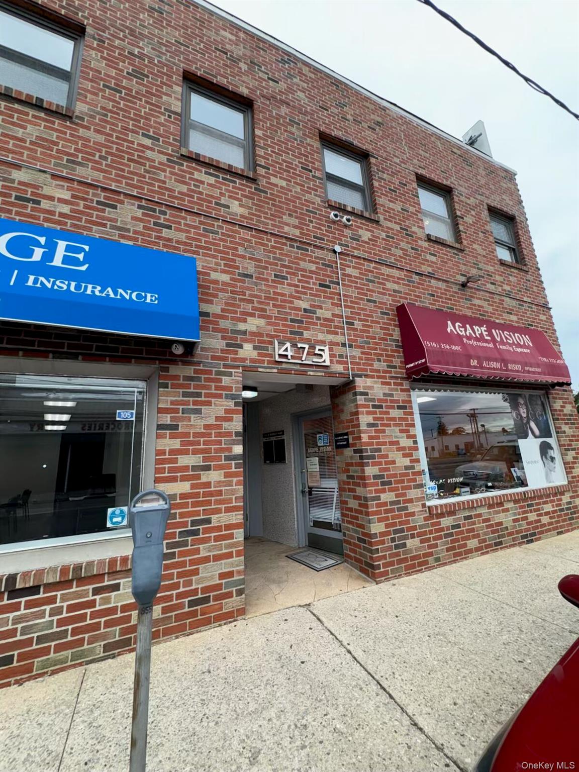 475 W Merrick Road, Valley Stream, NY 11580