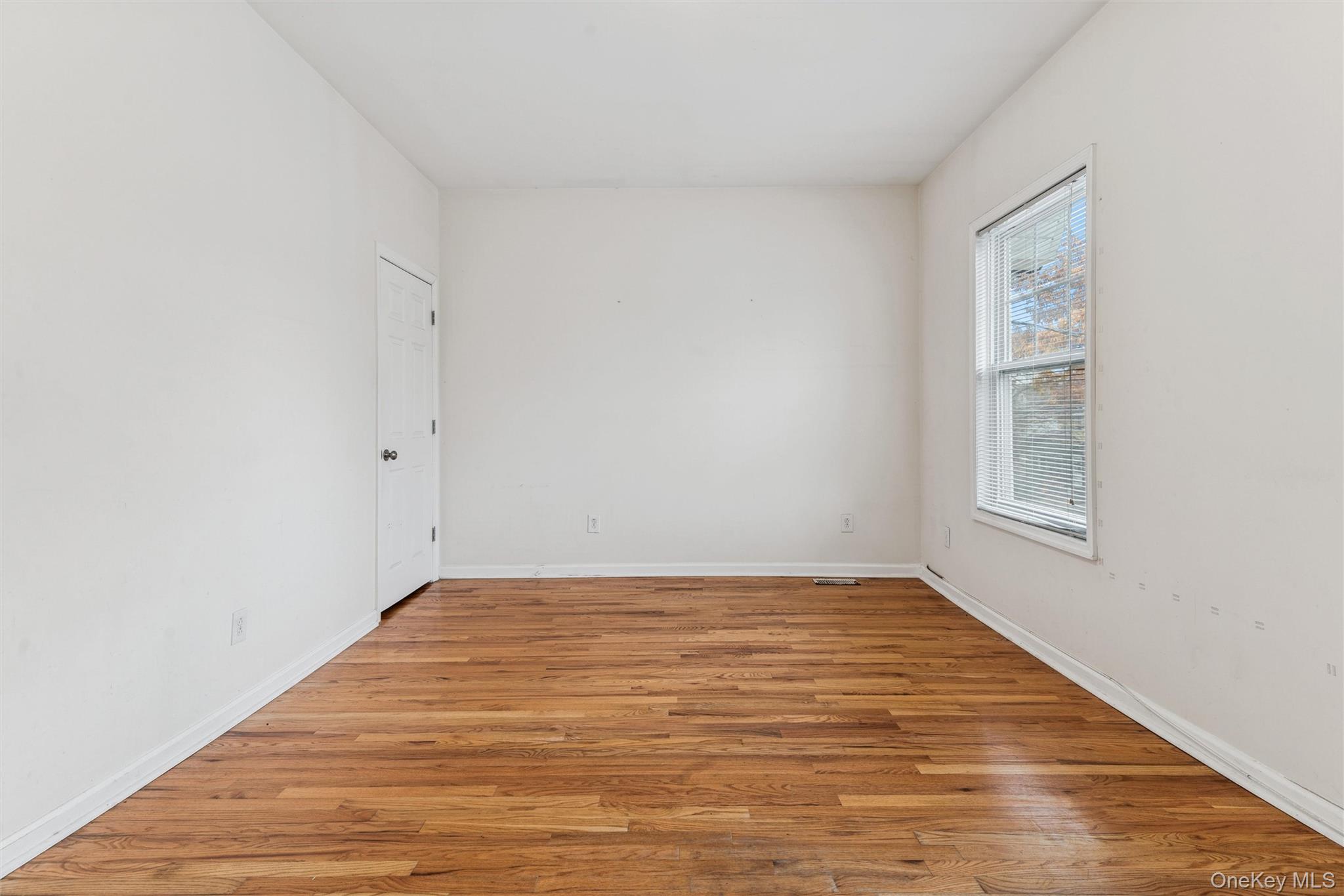 9125 90th Street, Woodhaven, NY 11421