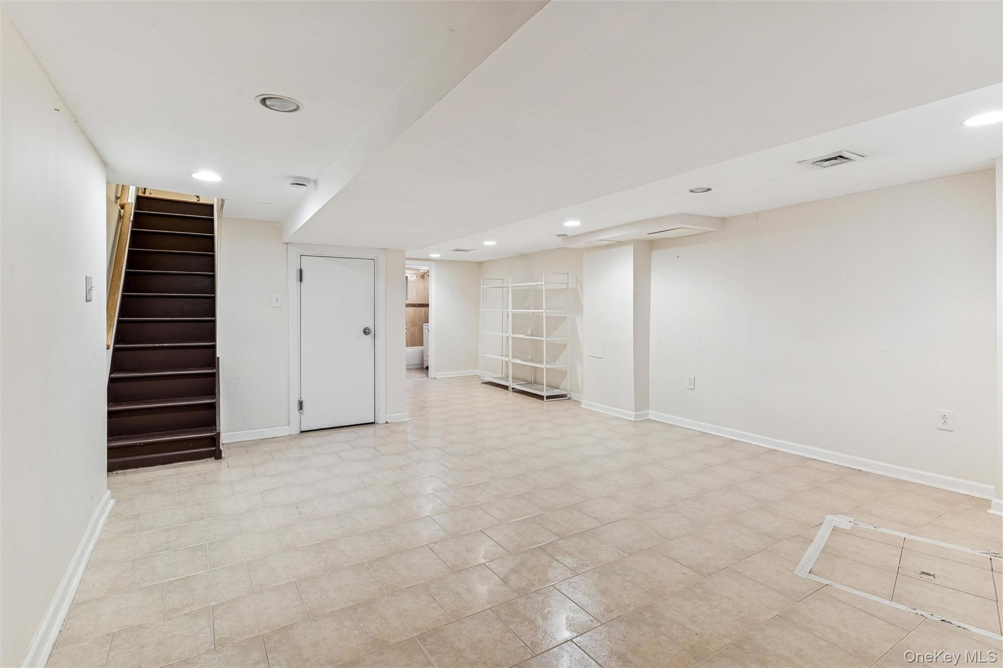 9125 90th Street, Woodhaven, NY 11421