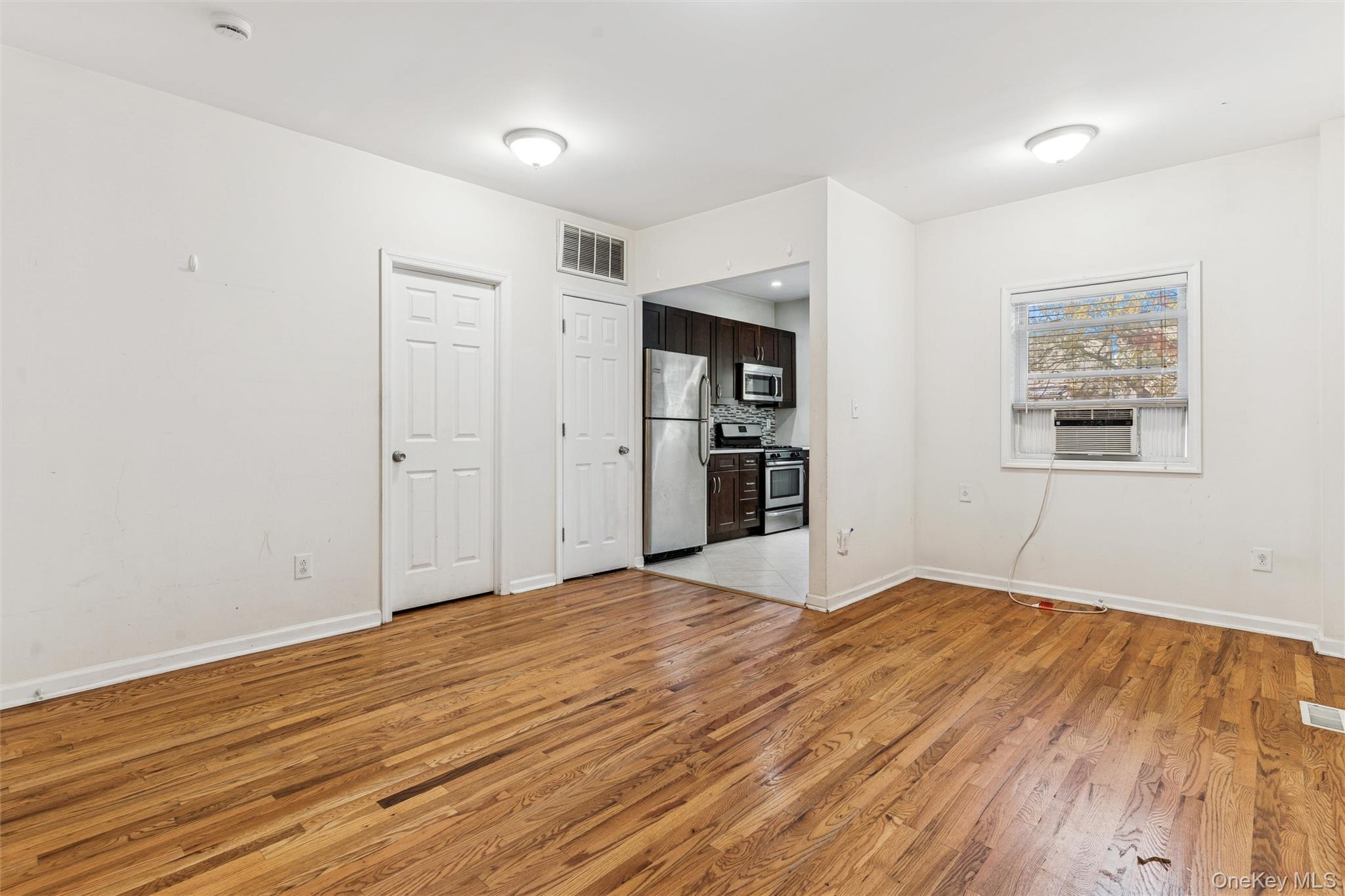 9125 90th Street, Woodhaven, NY 11421