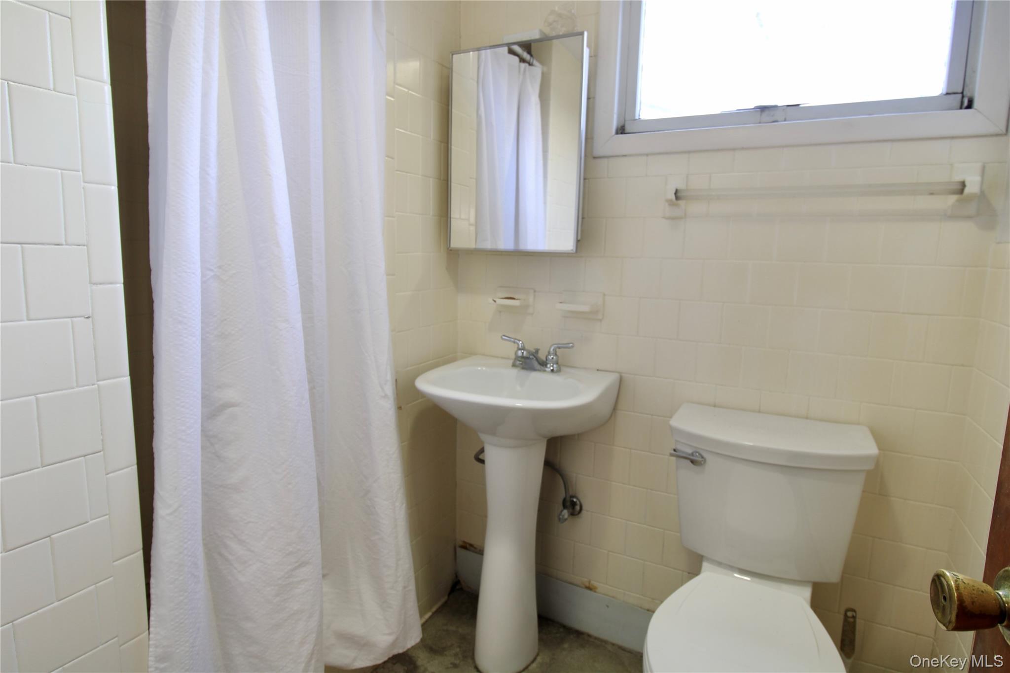 164 Van Keuren Avenue, Pine Bush, NY 12566