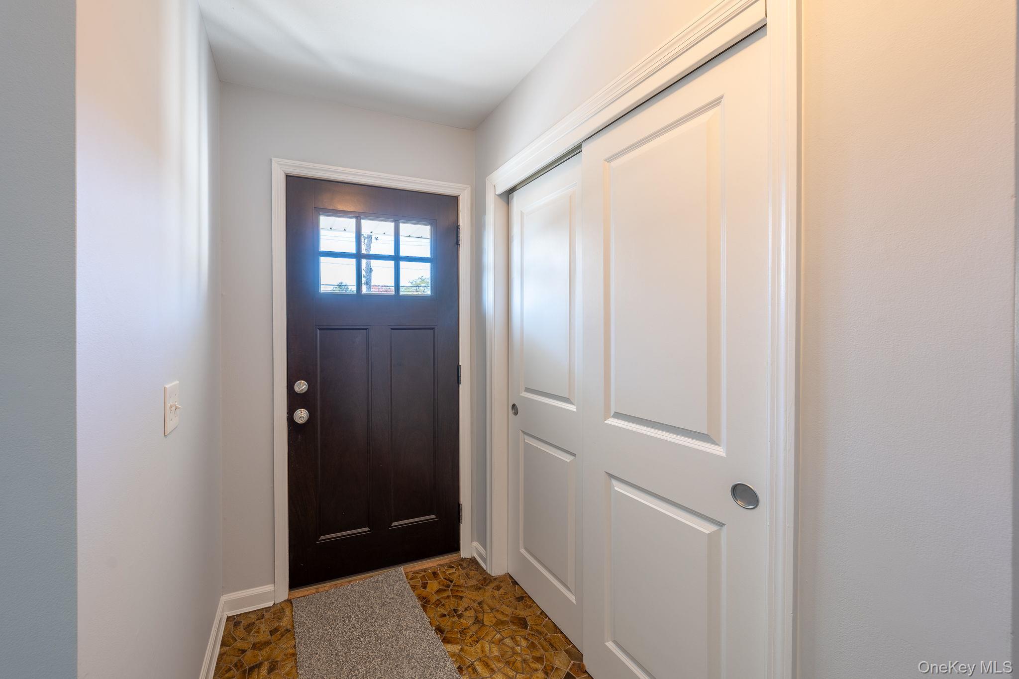 831 Sycamore Avenue, Bohemia, NY 11716