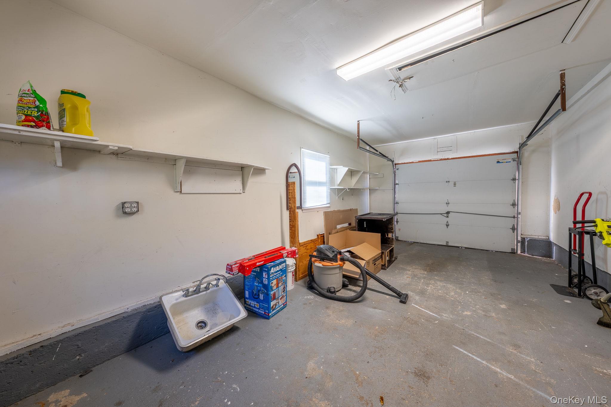 831 Sycamore Avenue, Bohemia, NY 11716