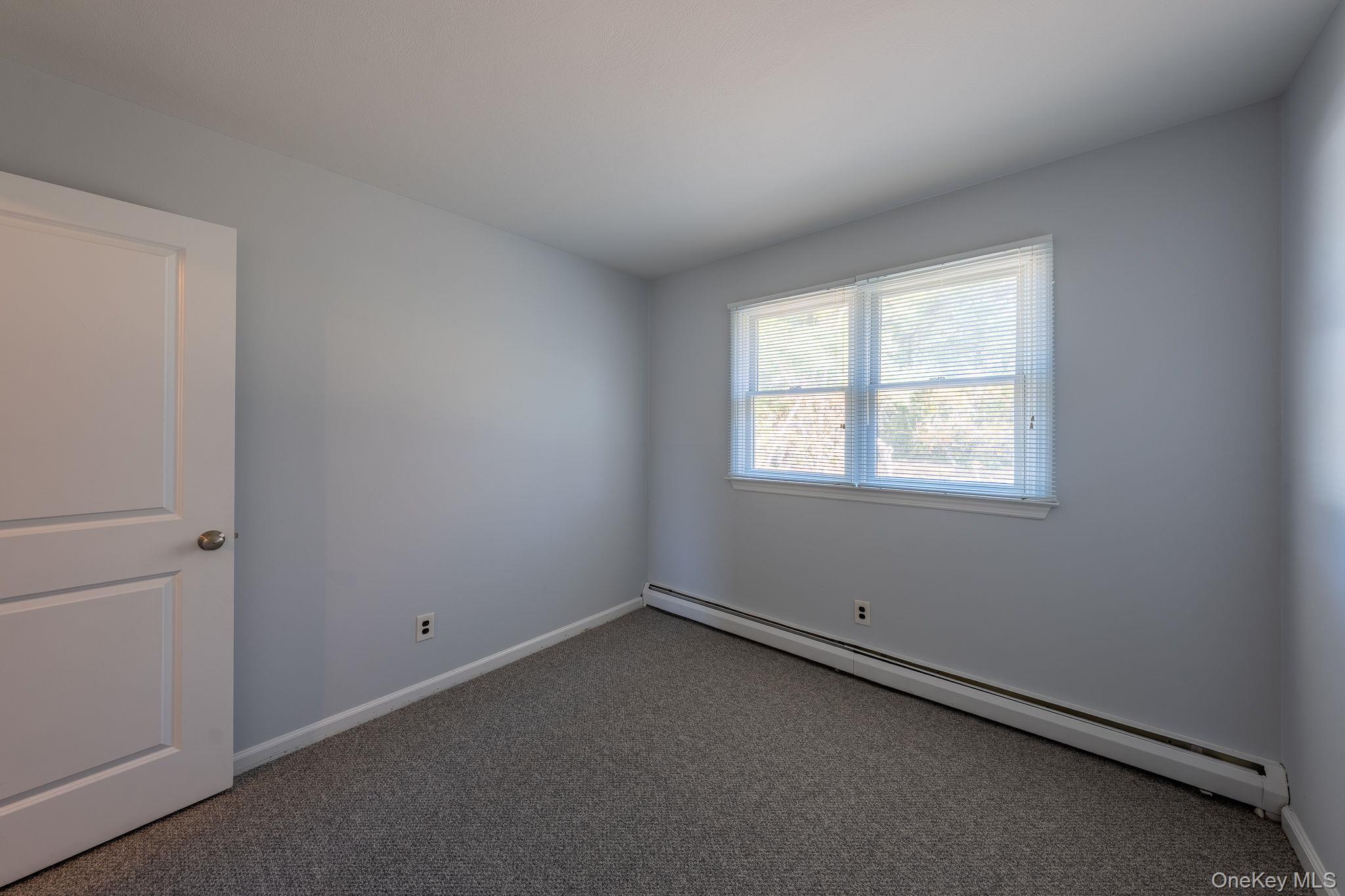 831 Sycamore Avenue, Bohemia, NY 11716