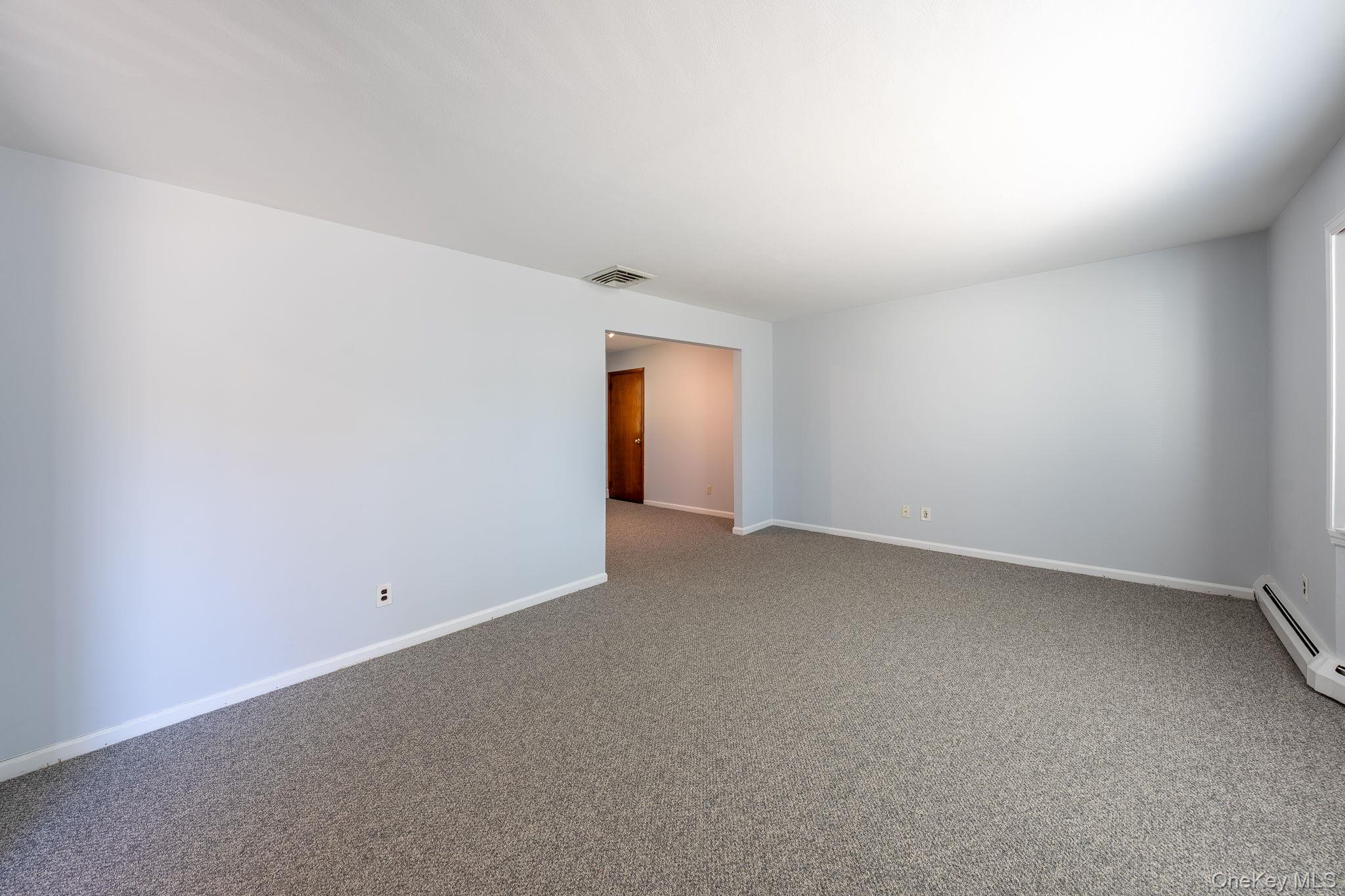 831 Sycamore Avenue, Bohemia, NY 11716