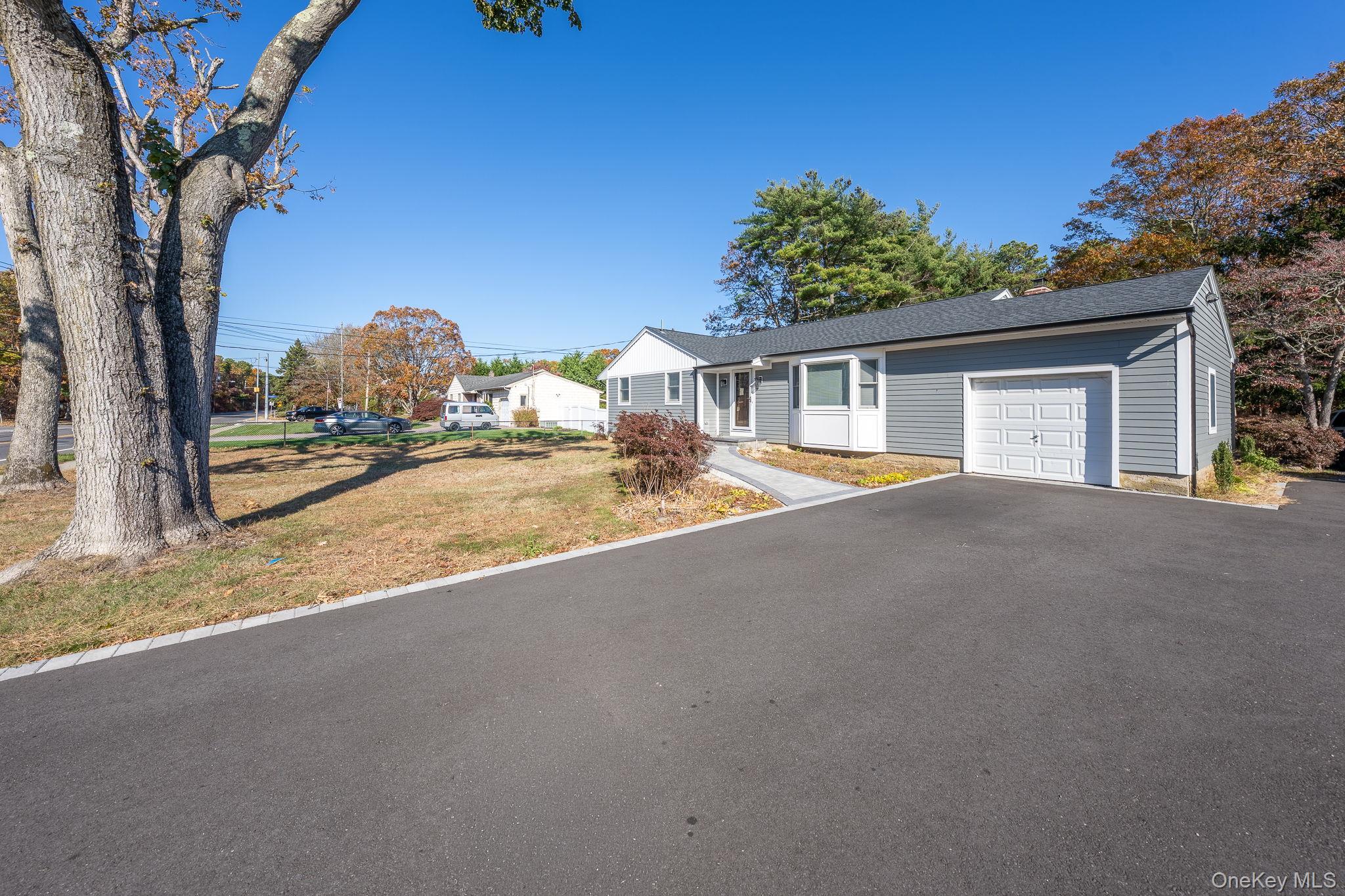 831 Sycamore Avenue, Bohemia, NY 11716