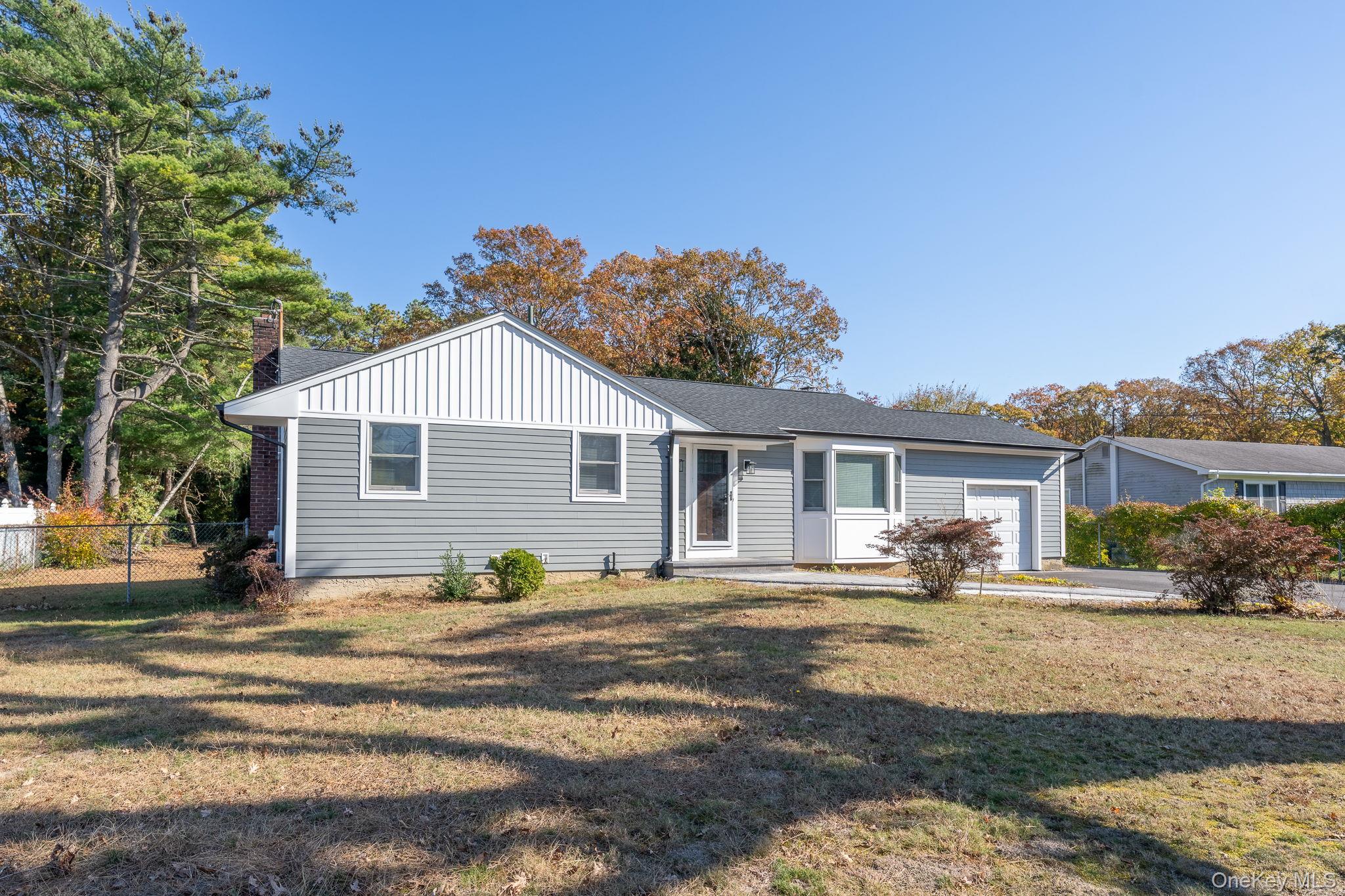 831 Sycamore Avenue, Bohemia, NY 11716