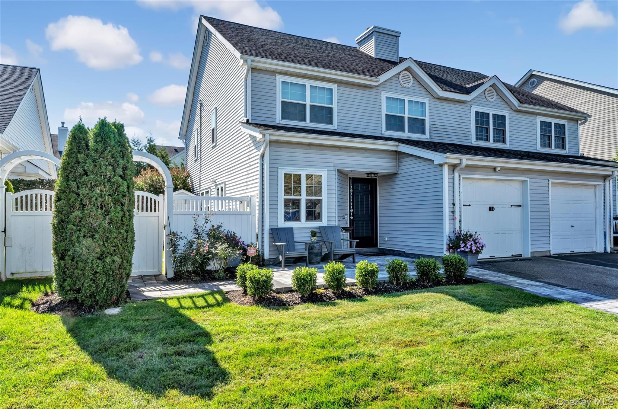 60 Herrels Circle, Melville, NY 11747