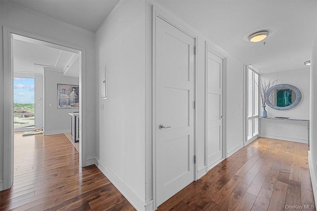 1 Renaissance Square # 14D, White Plains, NY 10601