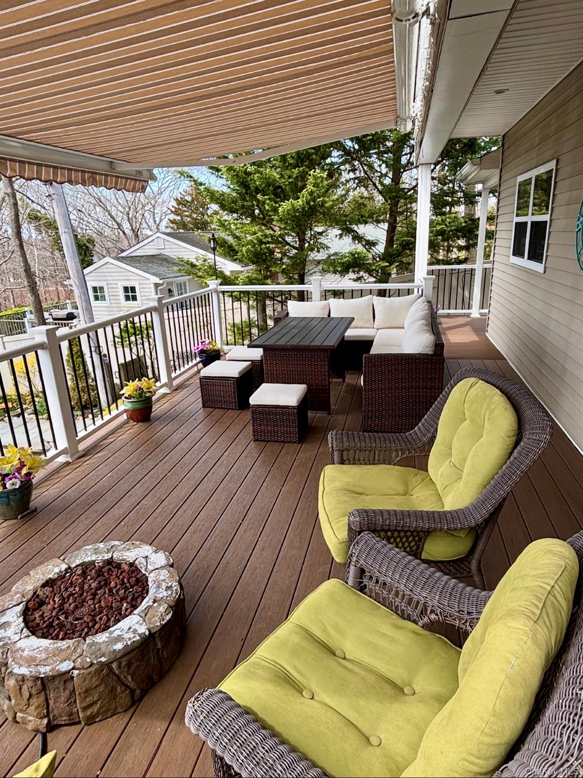 2775 W Creek Avenue, Cutchogue, NY 11935