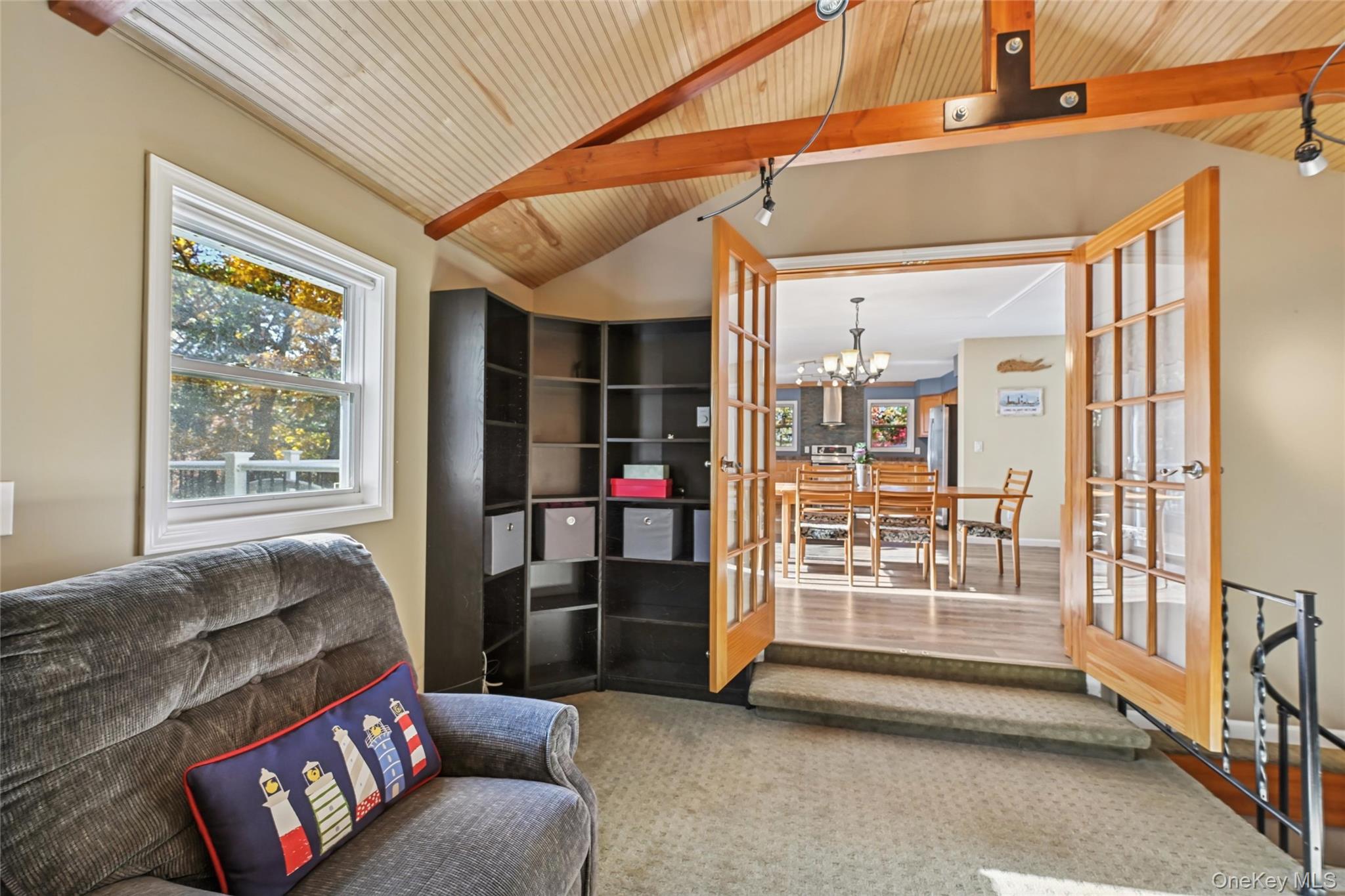 2775 W Creek Avenue, Cutchogue, NY 11935