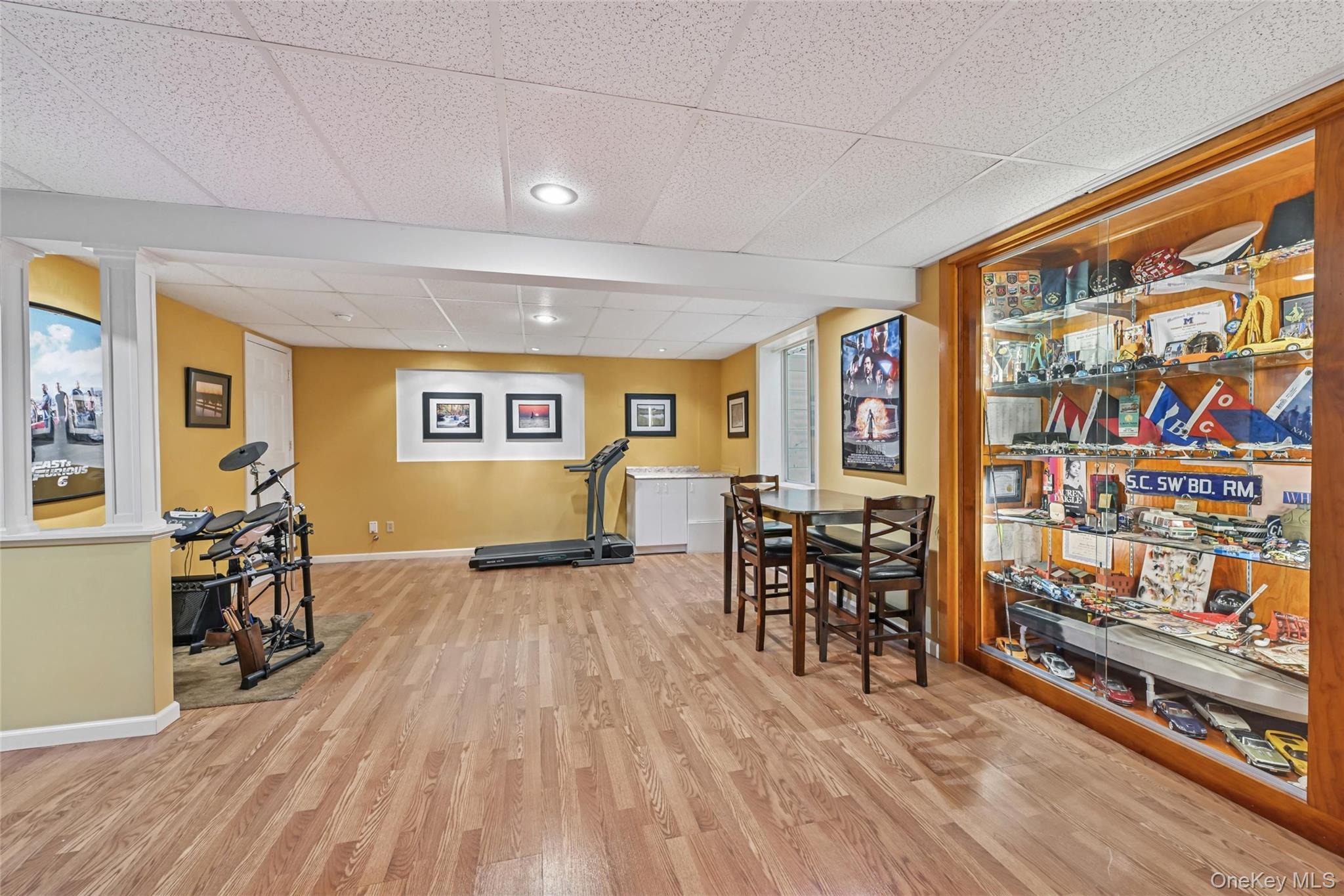 2775 W Creek Avenue, Cutchogue, NY 11935