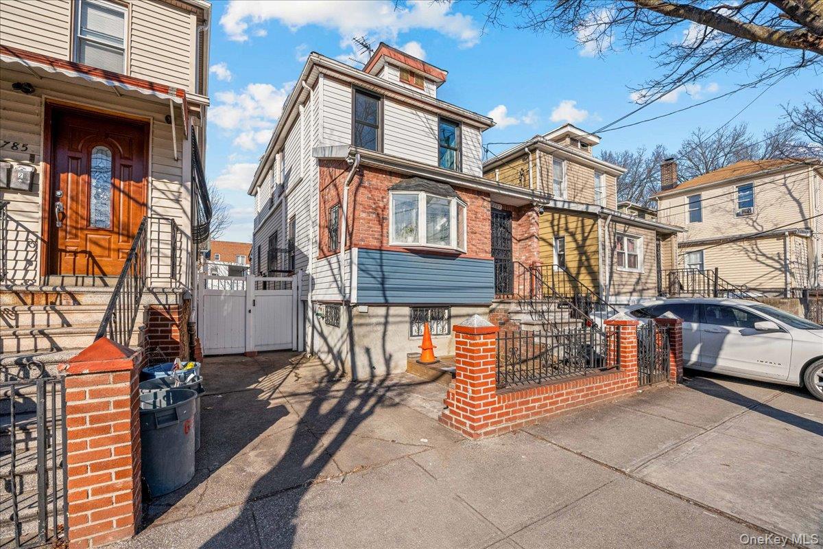 1787 Randall Avenue, Bronx, NY 10473