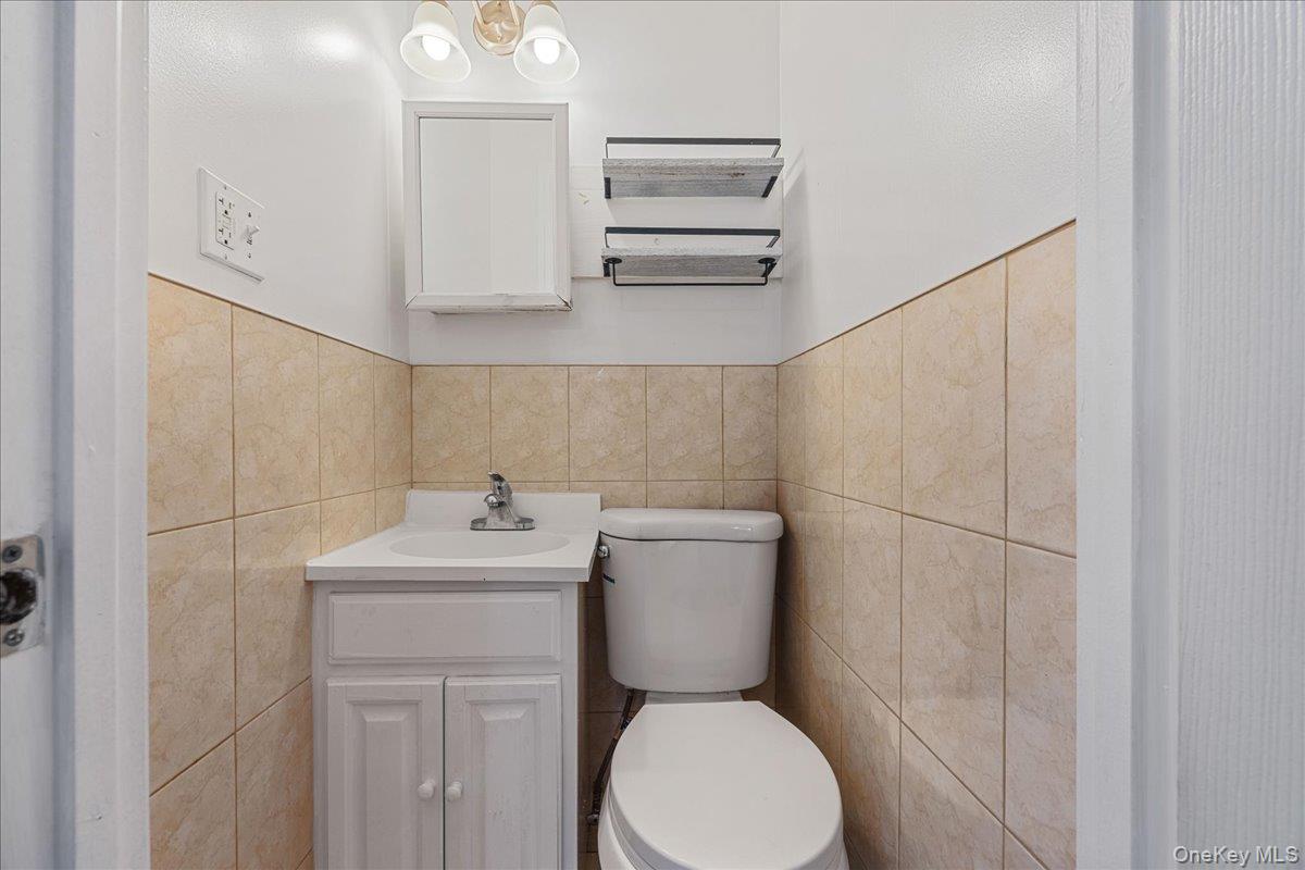 1787 Randall Avenue, Bronx, NY 10473