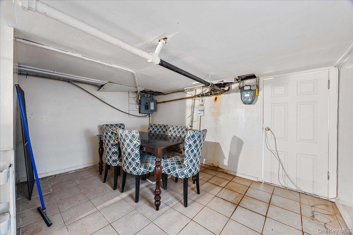 1787 Randall Avenue, Bronx, NY 10473