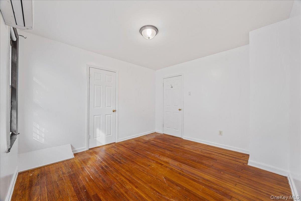 1787 Randall Avenue, Bronx, NY 10473