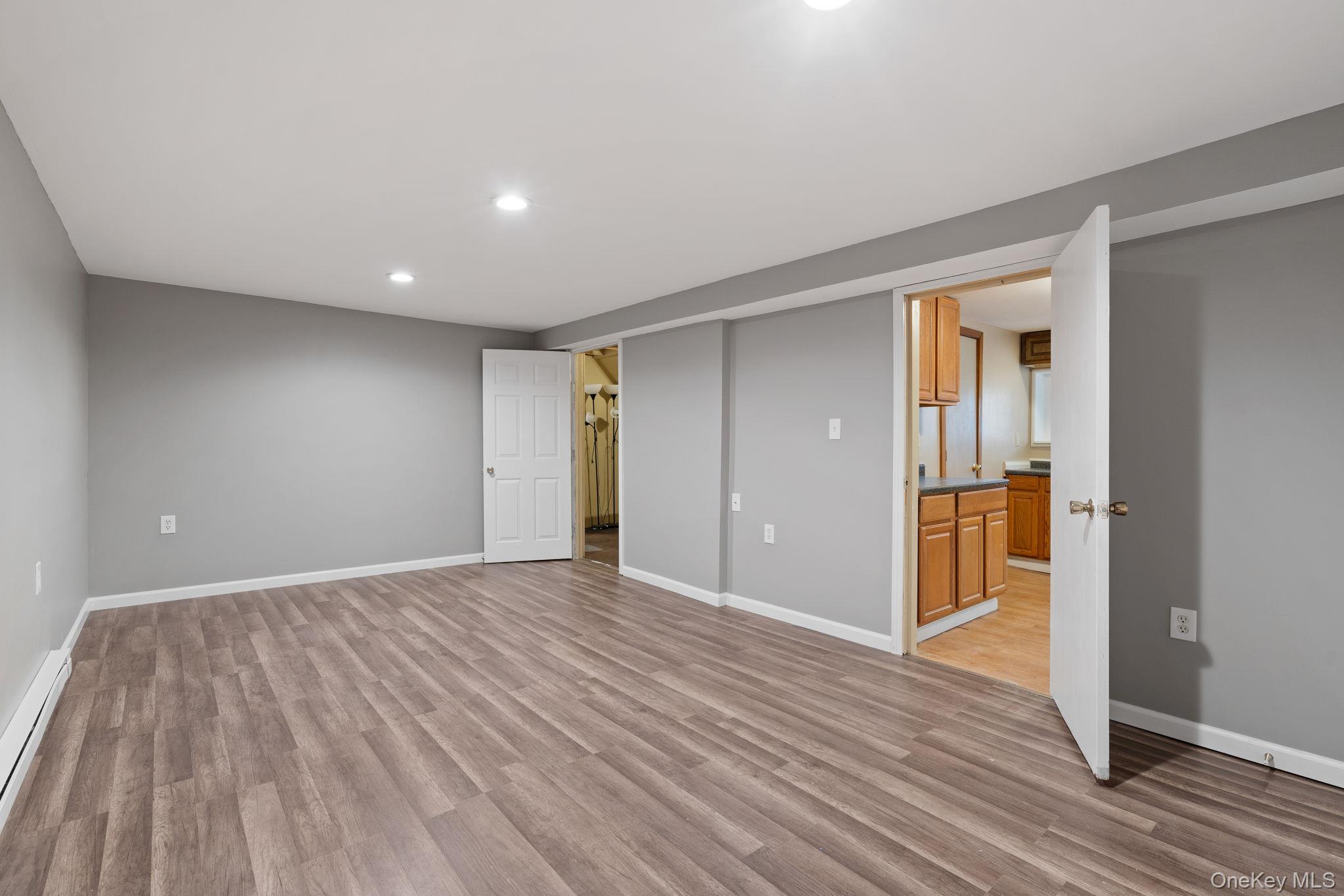 7 Red Top Road # 2, Wallkill, NY 12589