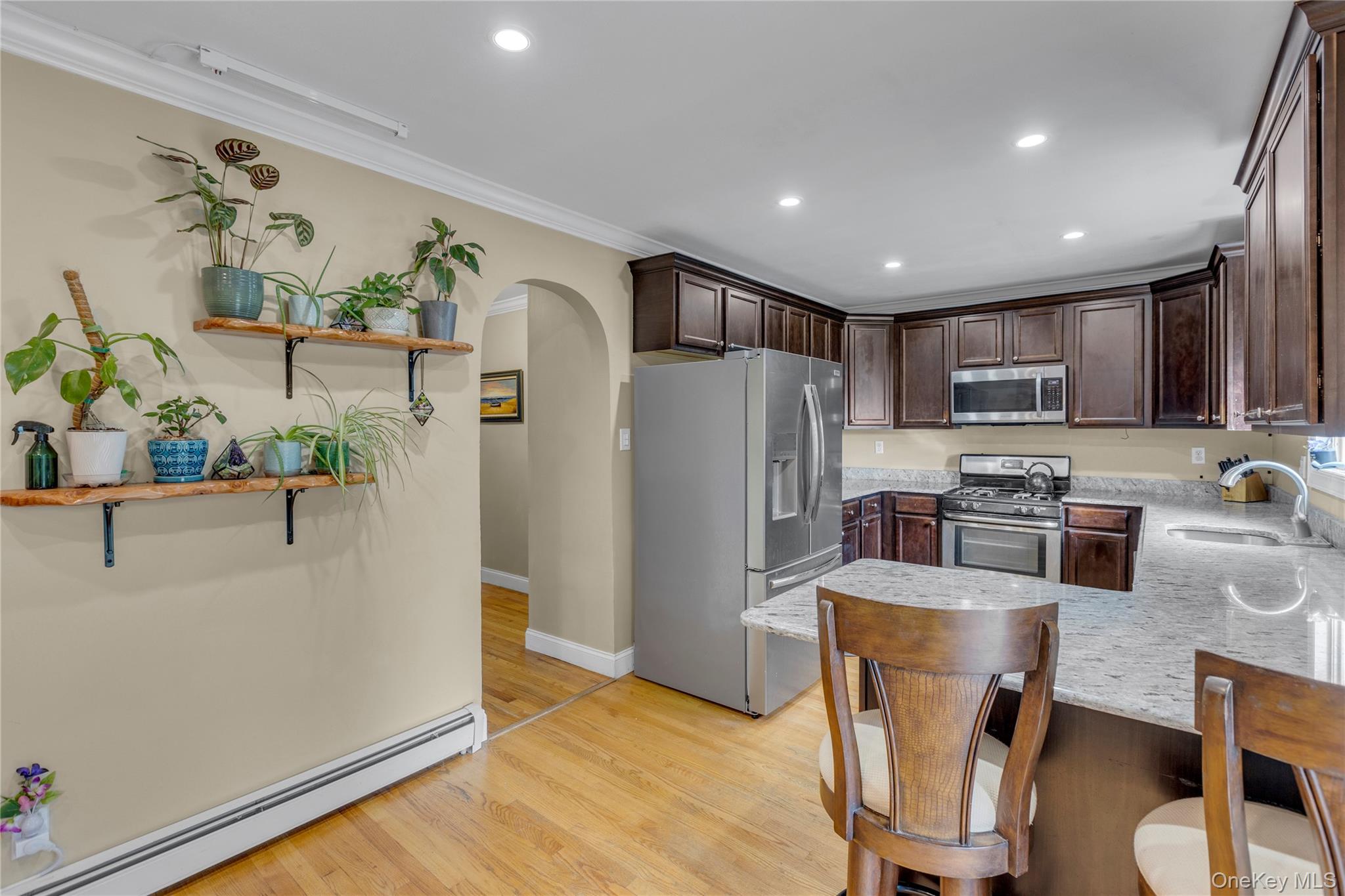 84 Cedar Street, Islip, NY 11751