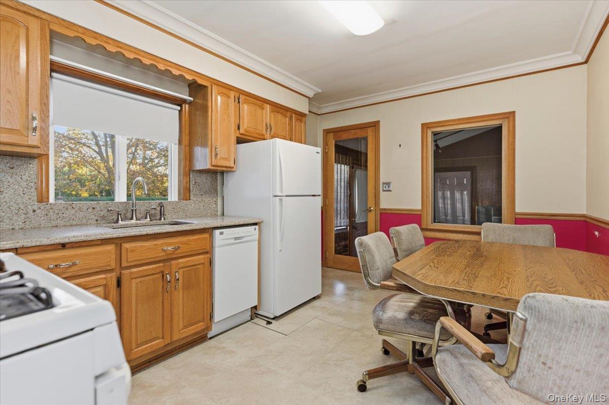 374 Port Avenue, Ronkonkoma, NY 11779