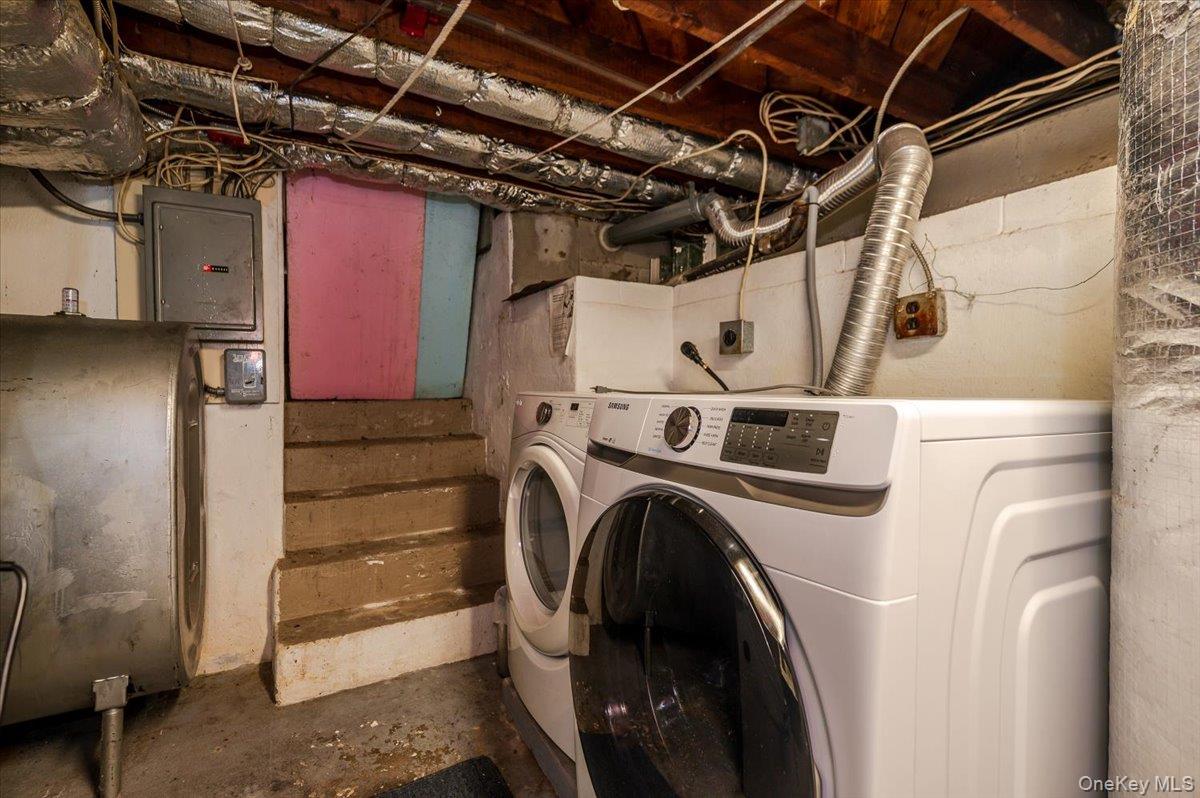 374 Port Avenue, Ronkonkoma, NY 11779