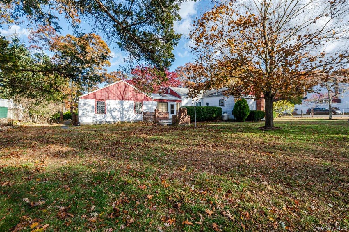 374 Port Avenue, Ronkonkoma, NY 11779