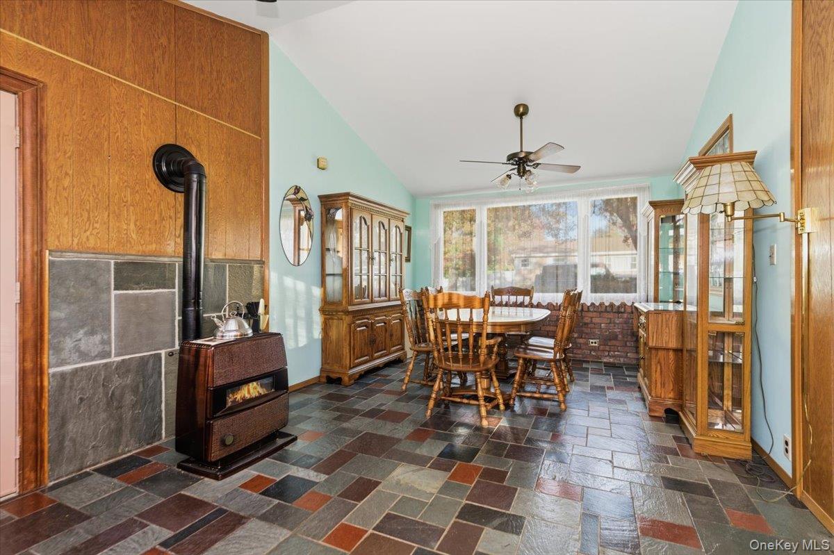 374 Port Avenue, Ronkonkoma, NY 11779