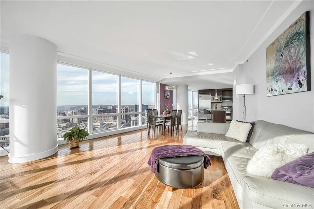 1 Renaissance Square # 20C, White Plains, NY 10601