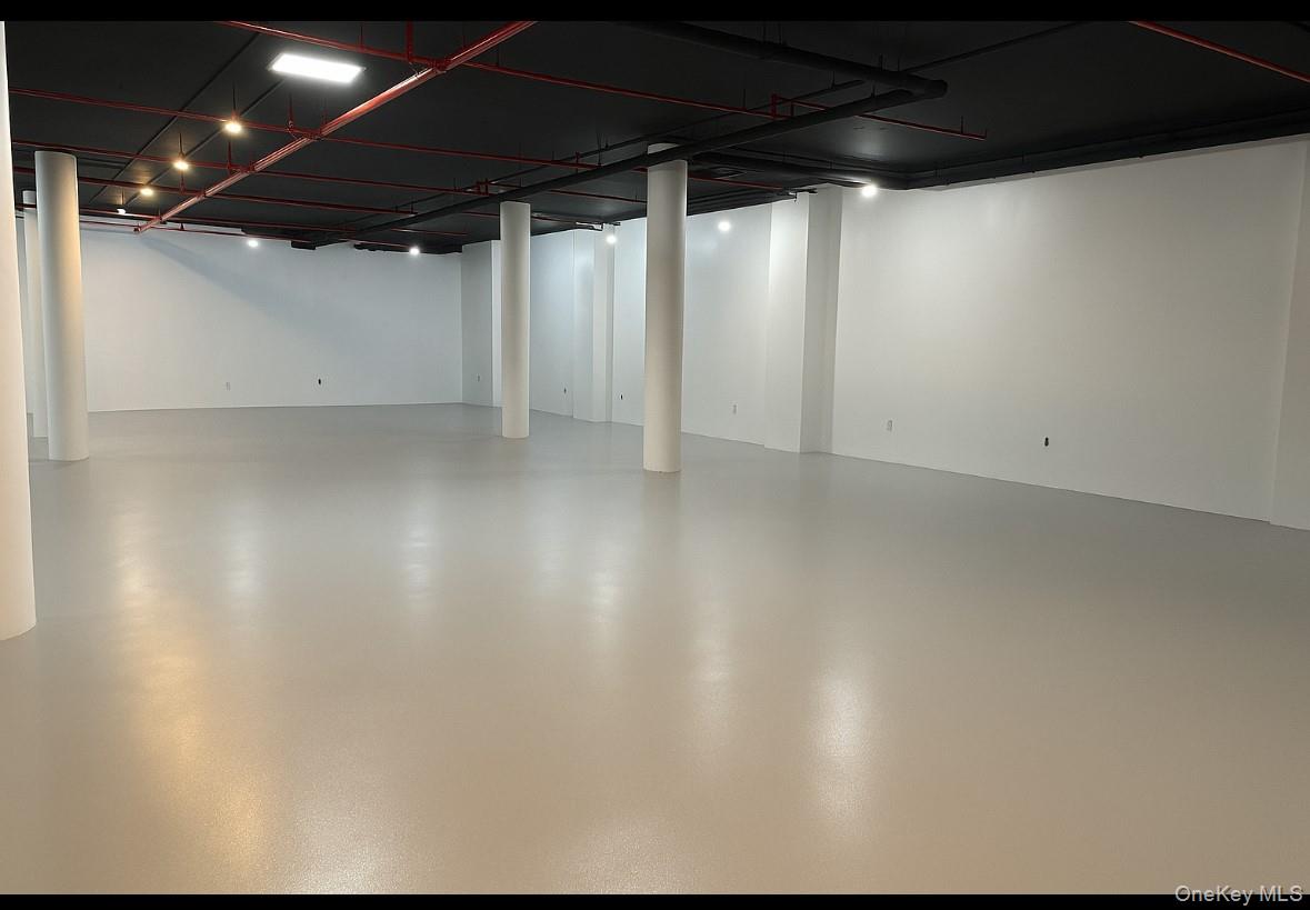 29-30 12th Street, Astoria, NY 11102