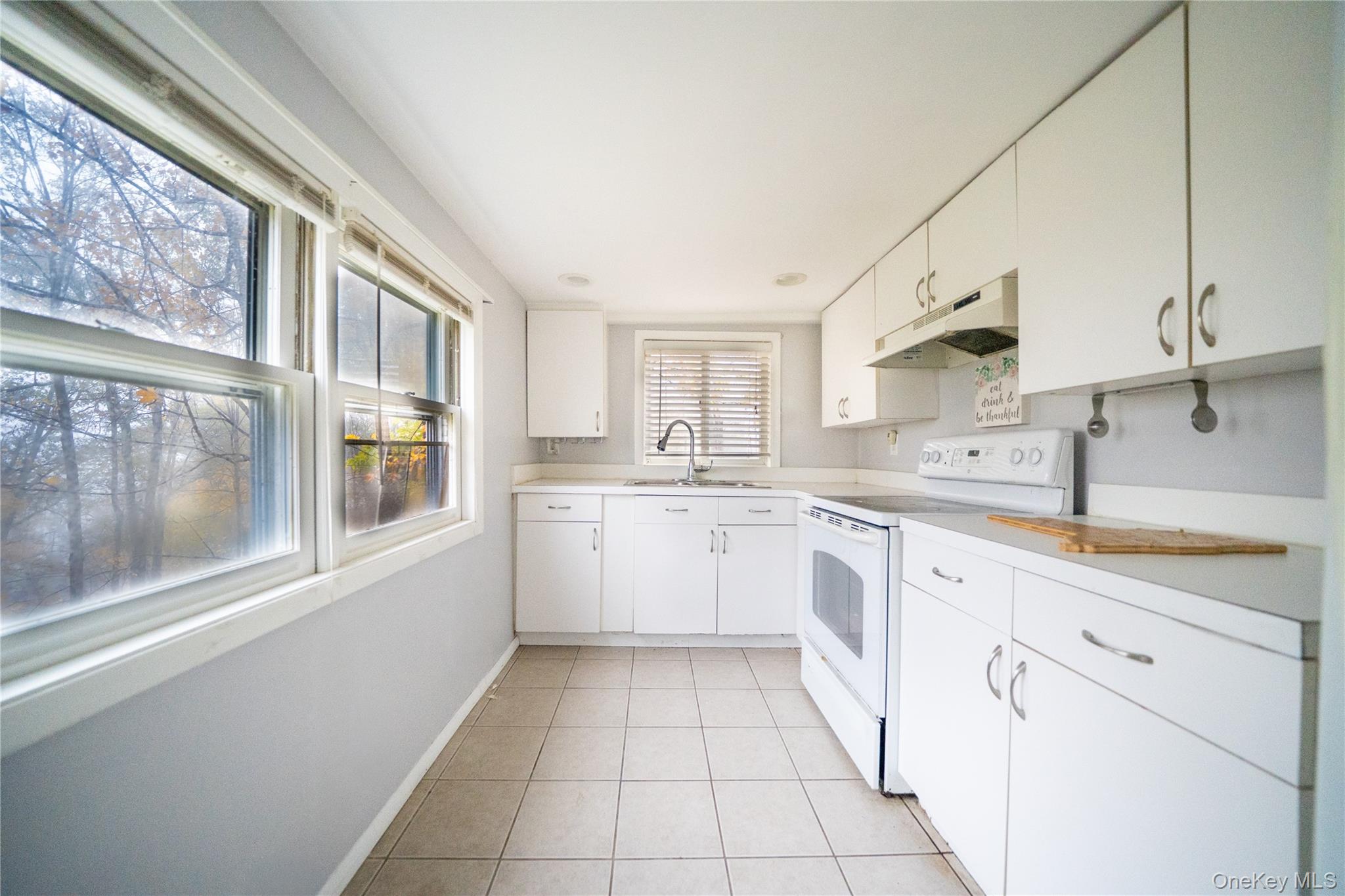 126 Tanglewylde Road # 2, Lake Peekskill, NY 10579