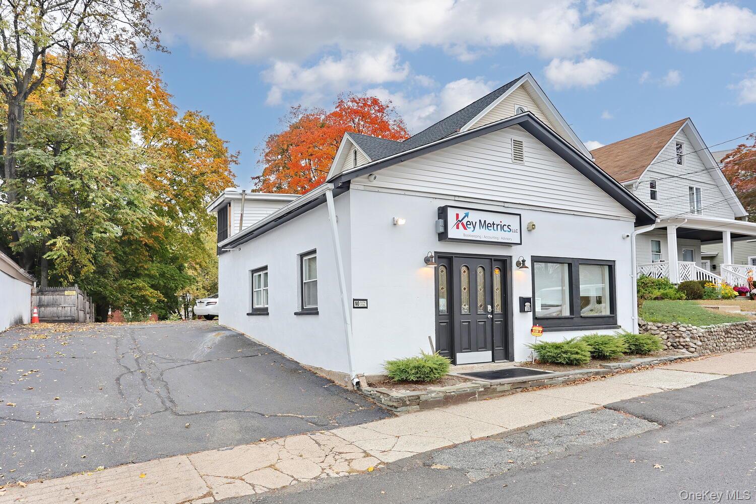 18-20 E Park Place, Suffern, NY 10901