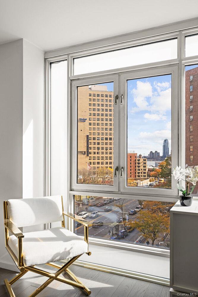 385 1ST Avenue # 7F, New York (Manhattan), NY 10010