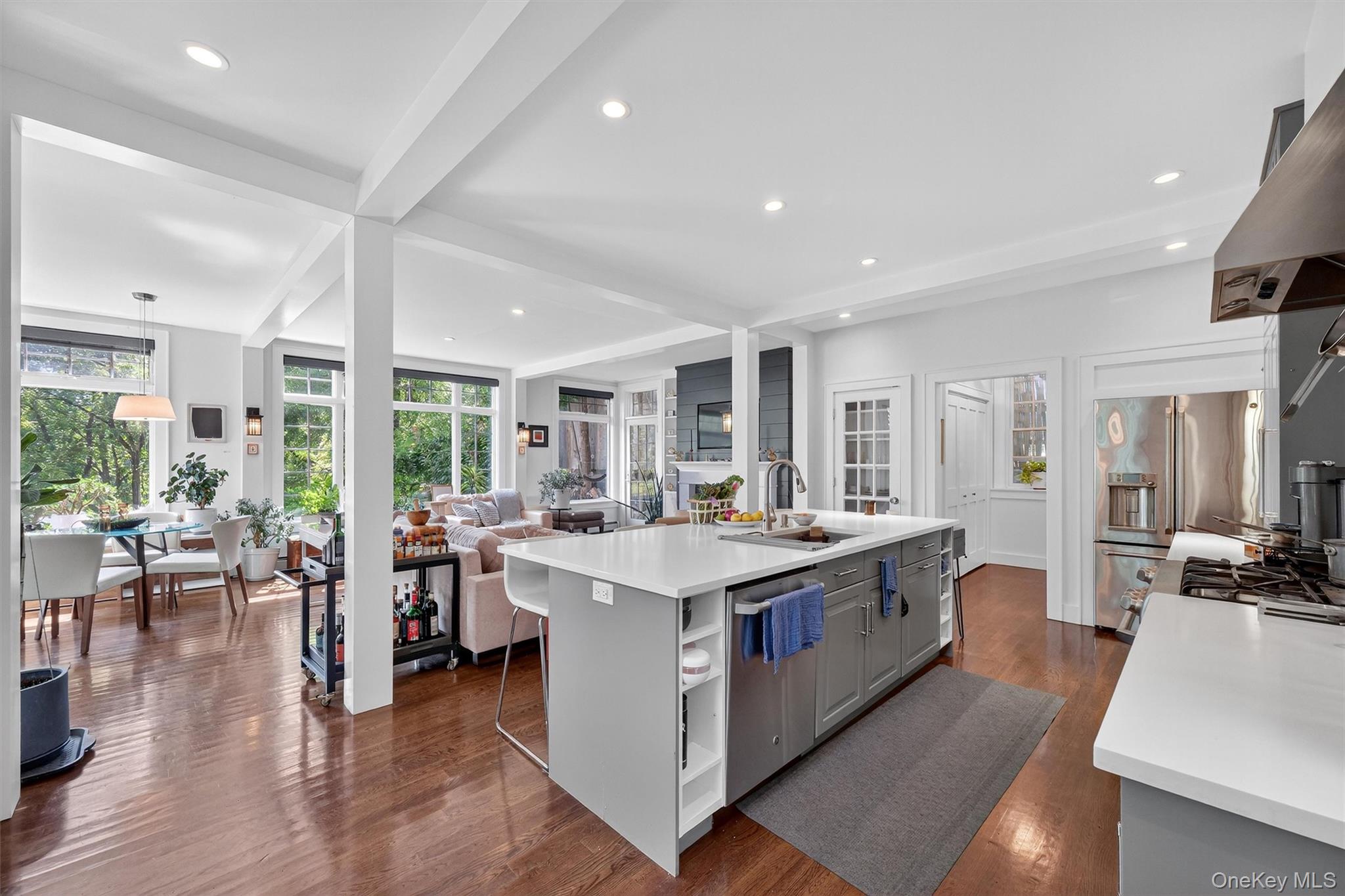 669 Route 213, Rosendale, NY 12472