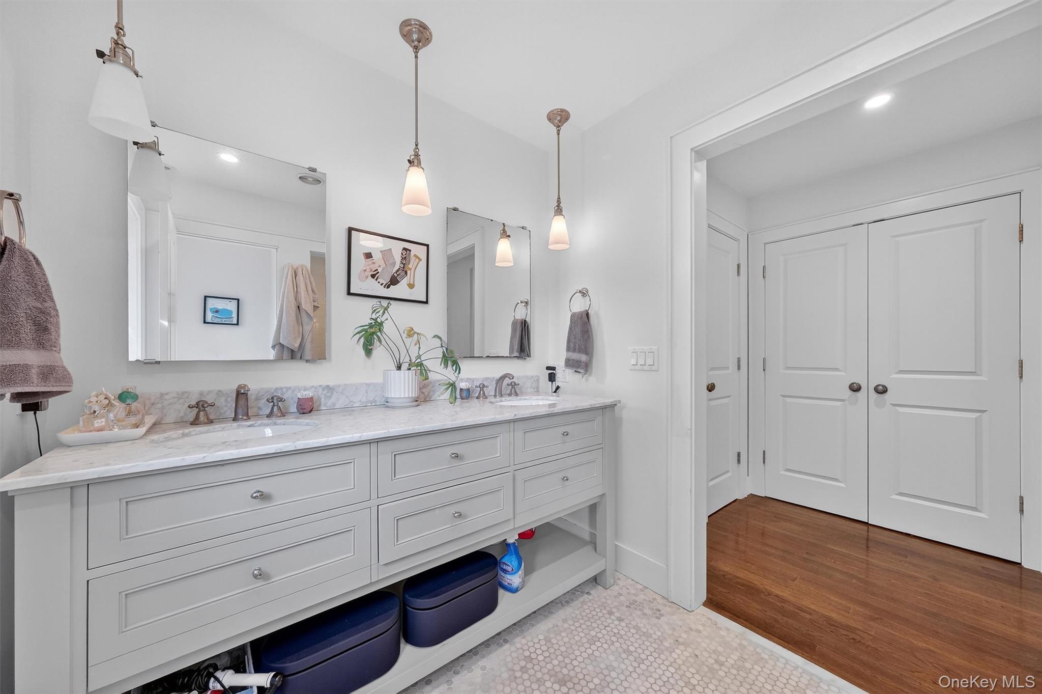 669 Route 213, Rosendale, NY 12472