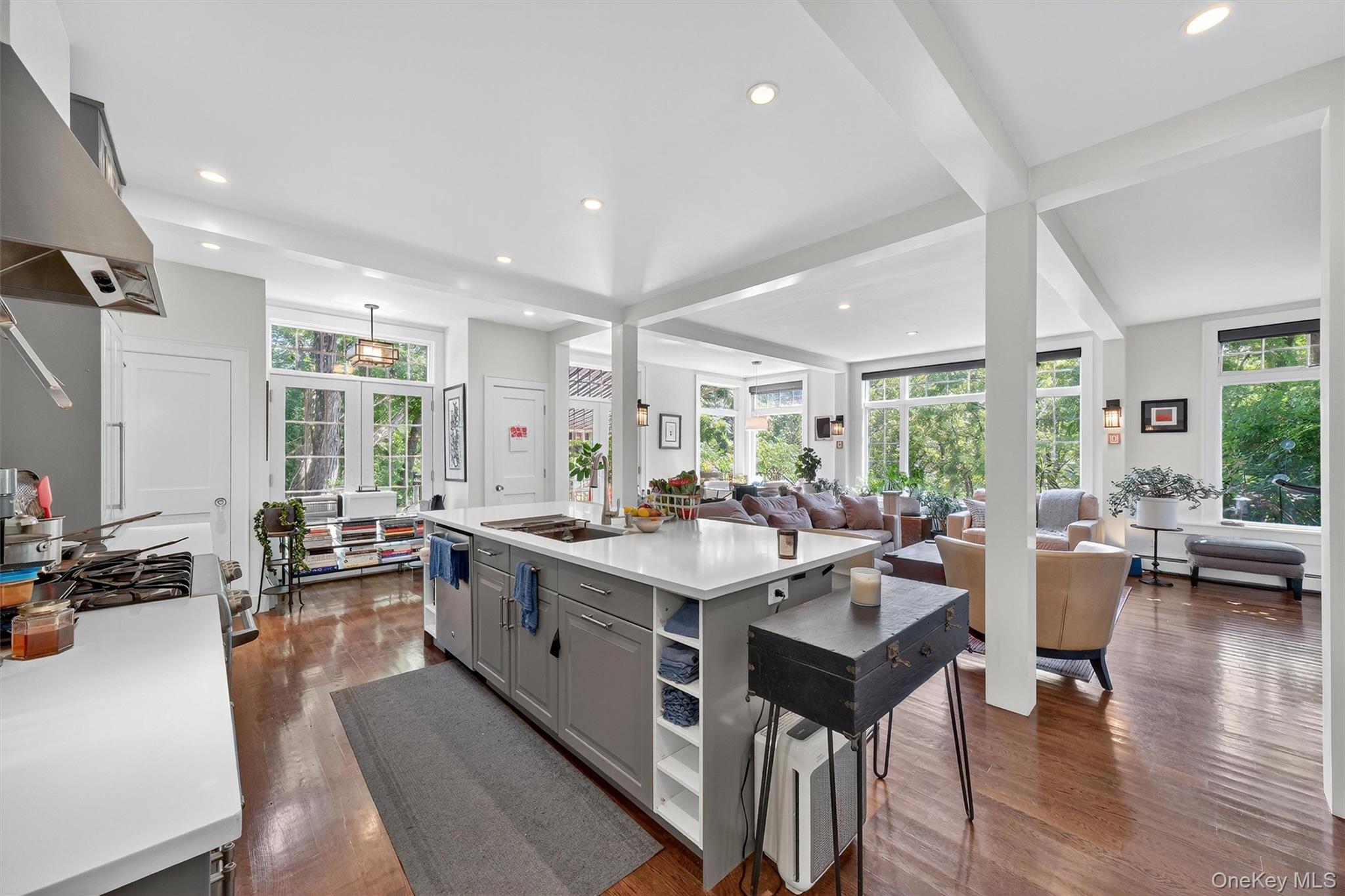 669 Route 213, Rosendale, NY 12472