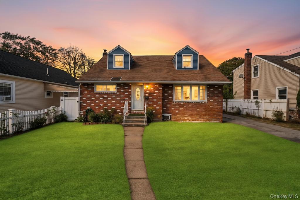 511 Northern Parkway, Uniondale, NY 11553