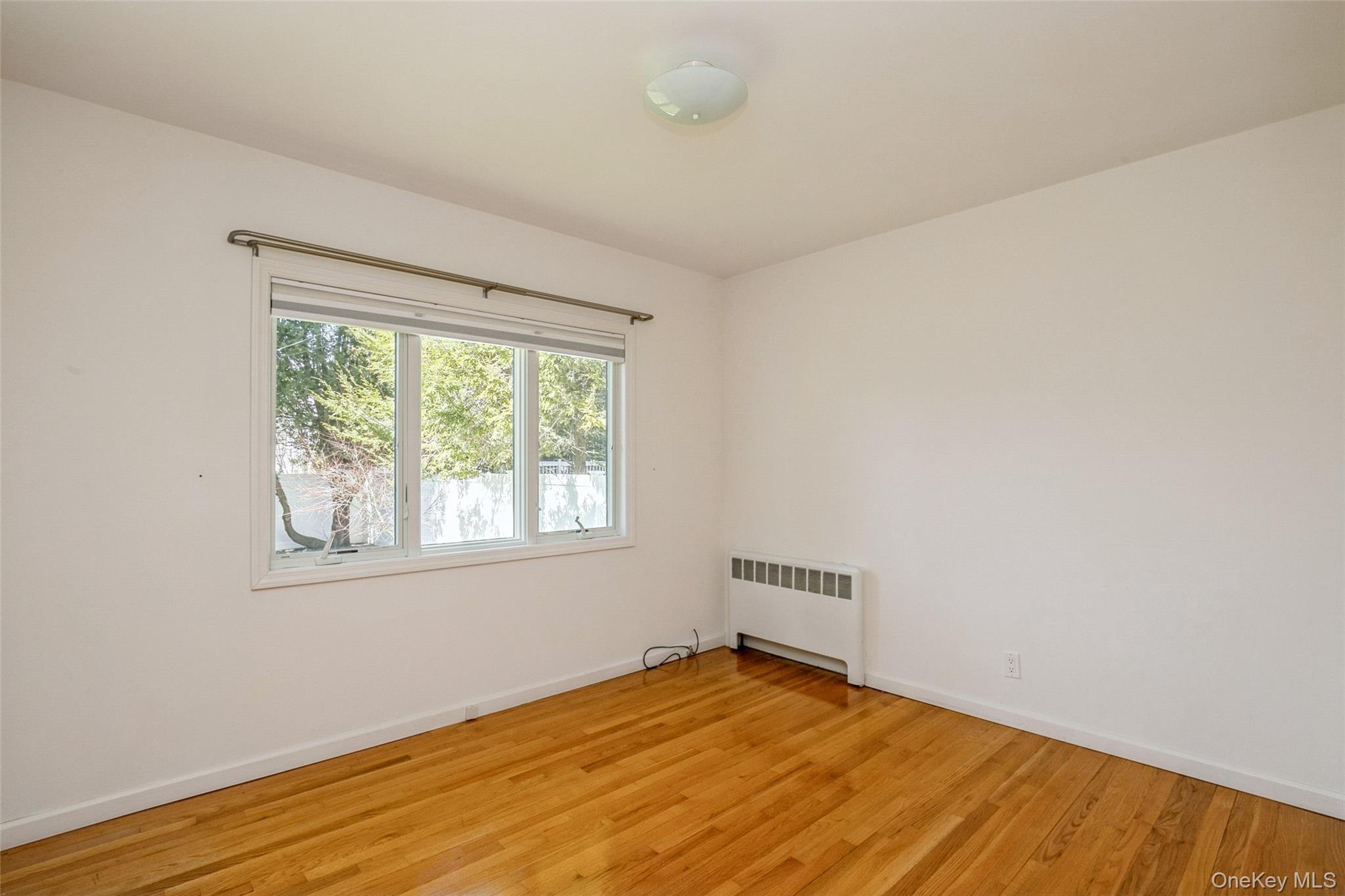 26 Whitman Avenue, Syosset, NY 11791