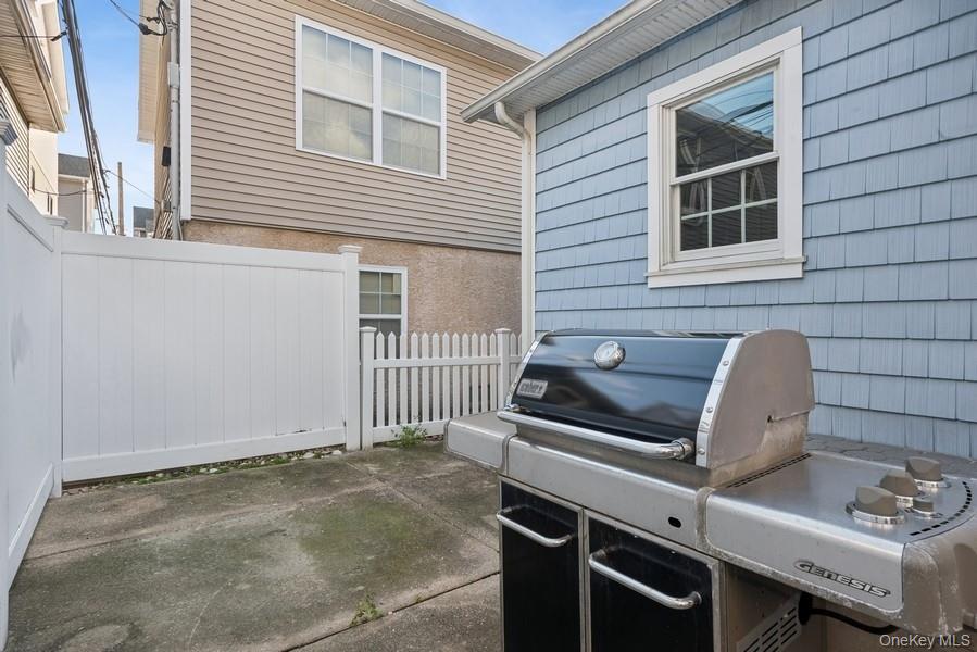 76 Vermont, Long Beach, NY 11561