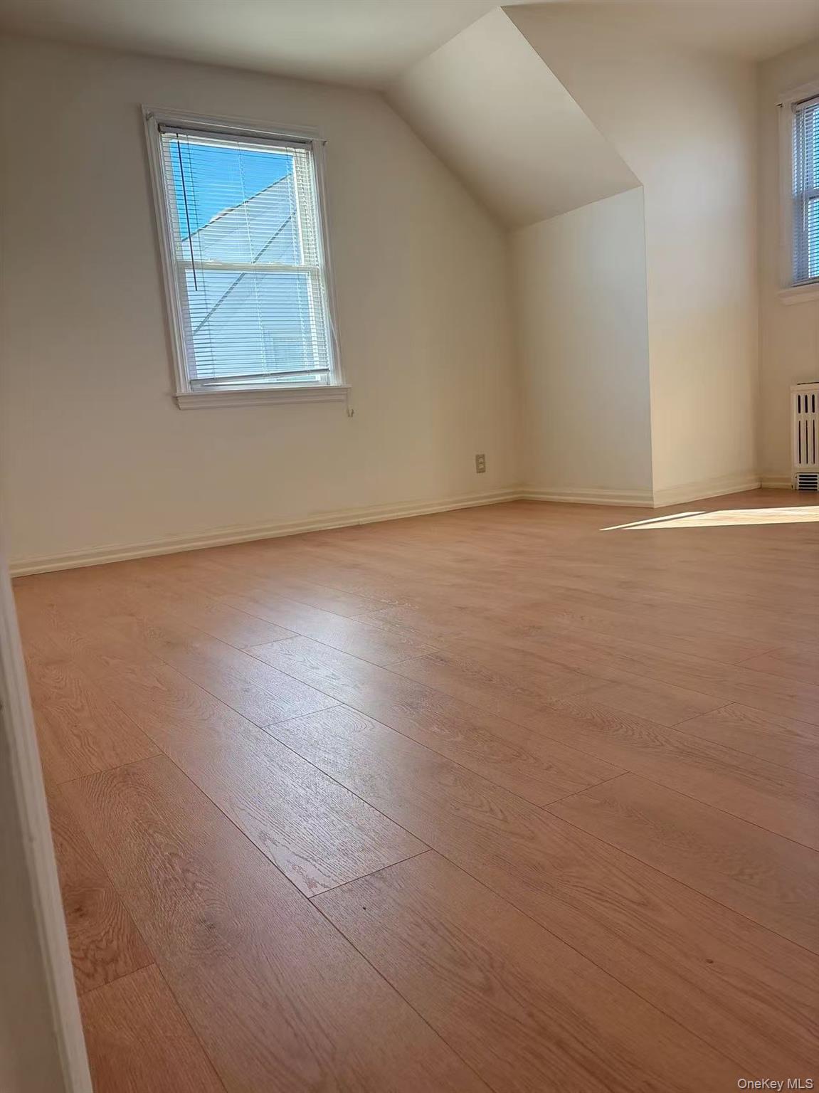 185 Emerson Place # B, Valley Stream, NY 11580