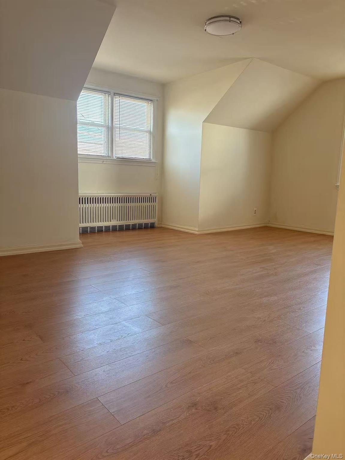 185 Emerson Place # B, Valley Stream, NY 11580