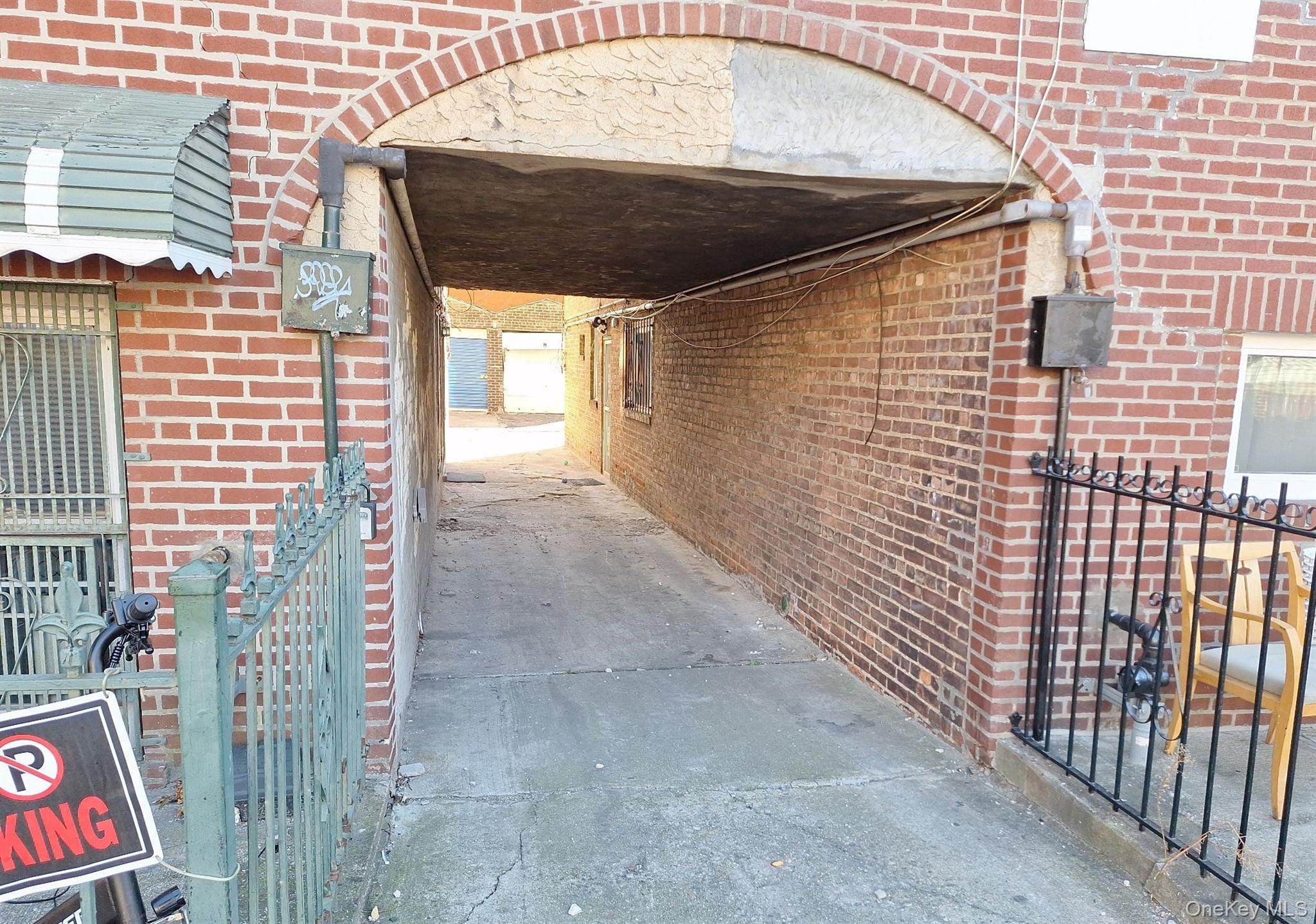 2012 Benedict Avenue, Bronx, NY 10462