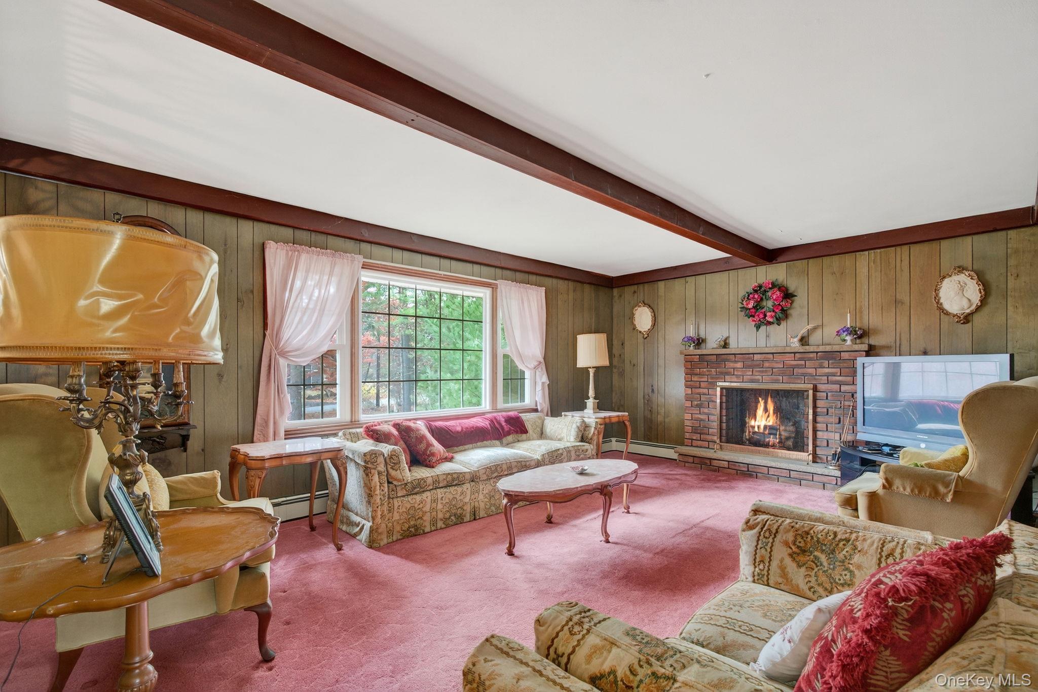 34 Forestwood Drive, Woodstock, NY 12498