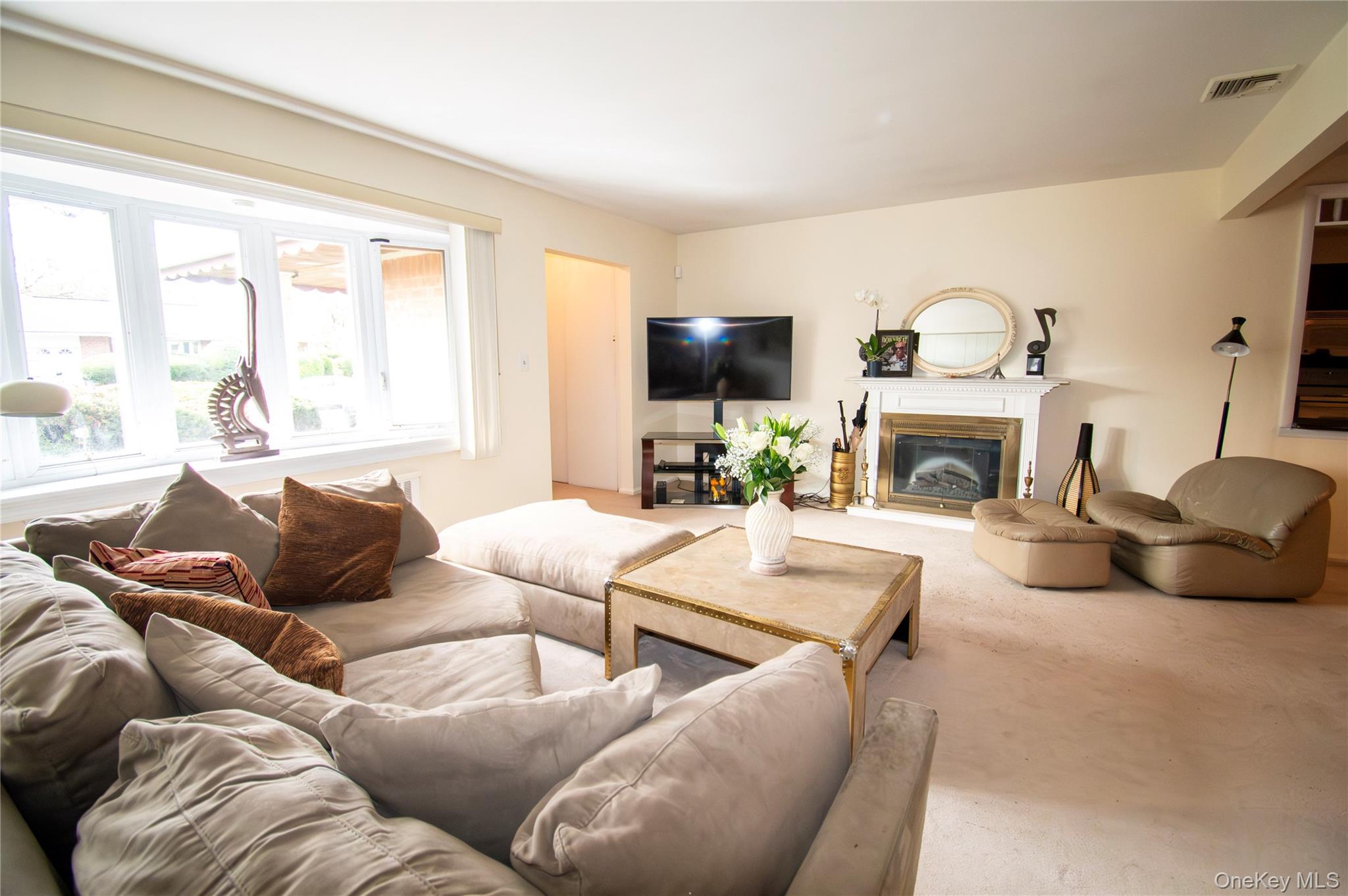 891 School Drive, Baldwin, NY 11510