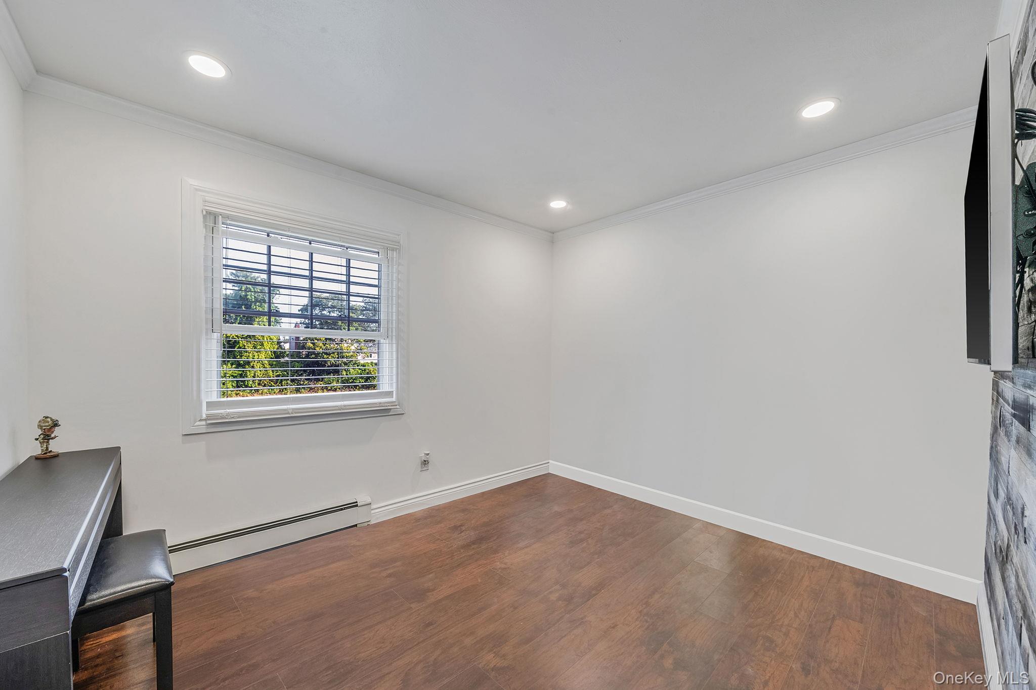 360 Woodside Avenue, Bellport, NY 11713