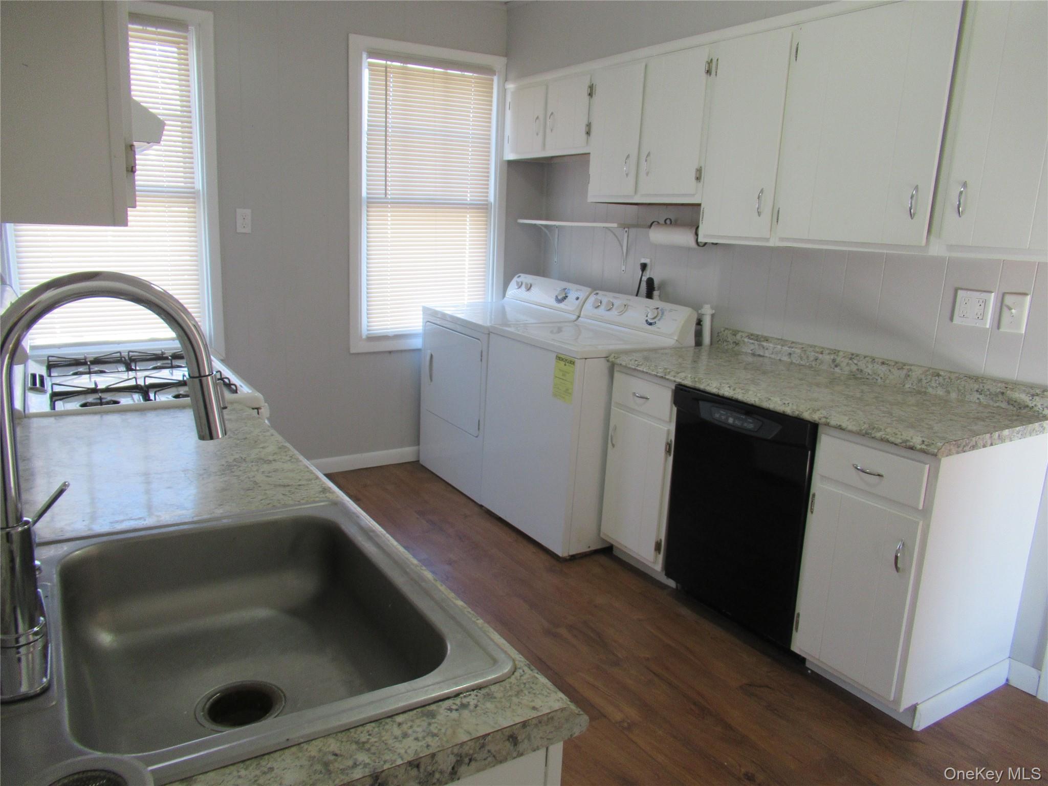 26 Glass Street, Port Jervis, NY 12771