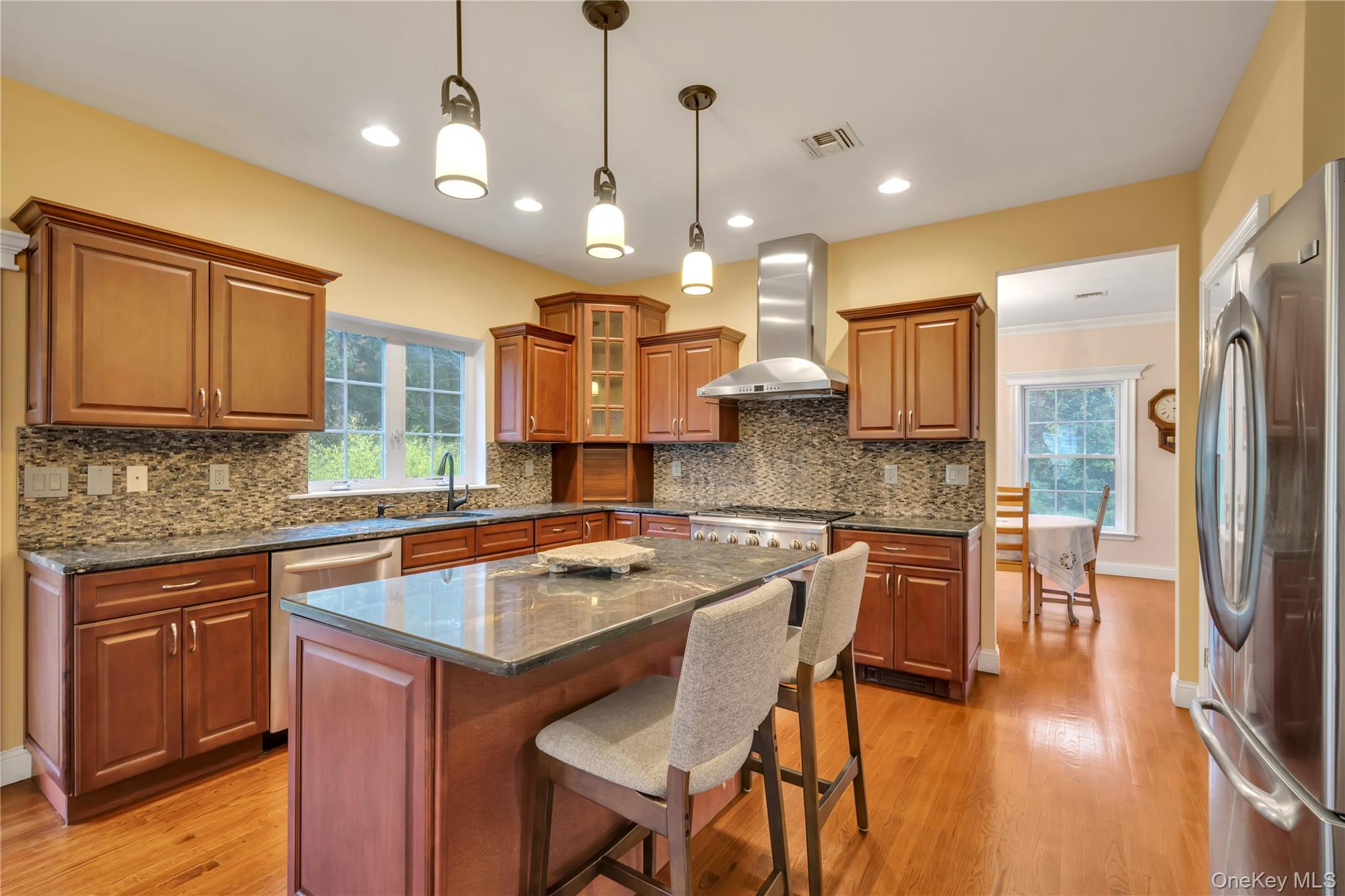 11 Fant Farm Lane, Suffern, NY 10901